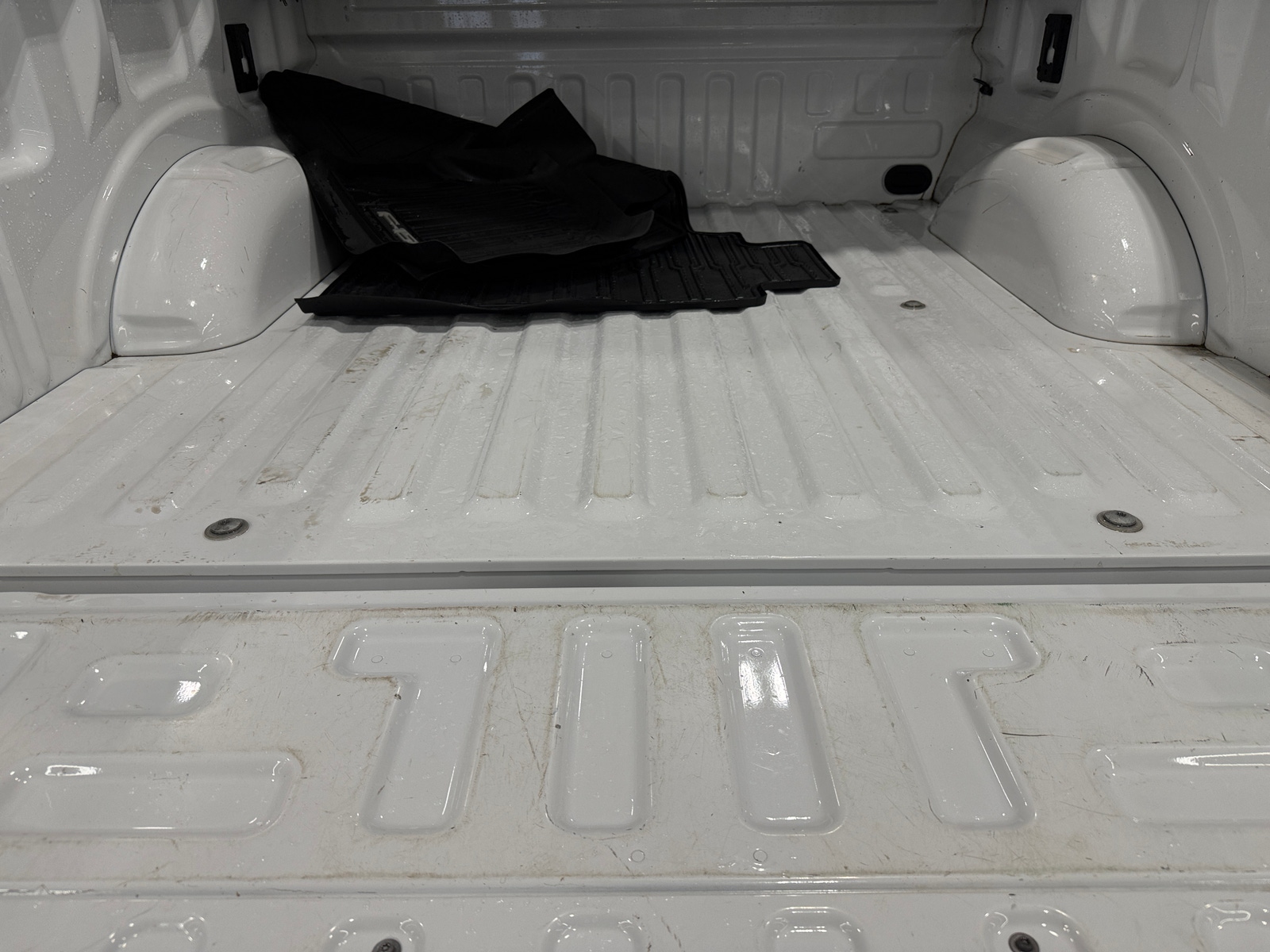 Thumbnail: 2021 Ford Econoline - 7