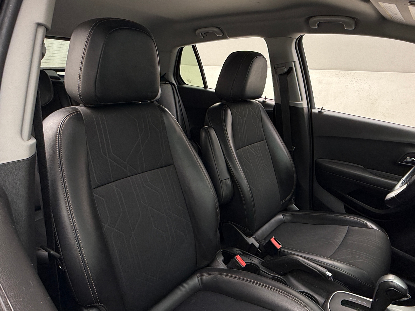 Thumbnail: 2019 Chevrolet Trax - 2