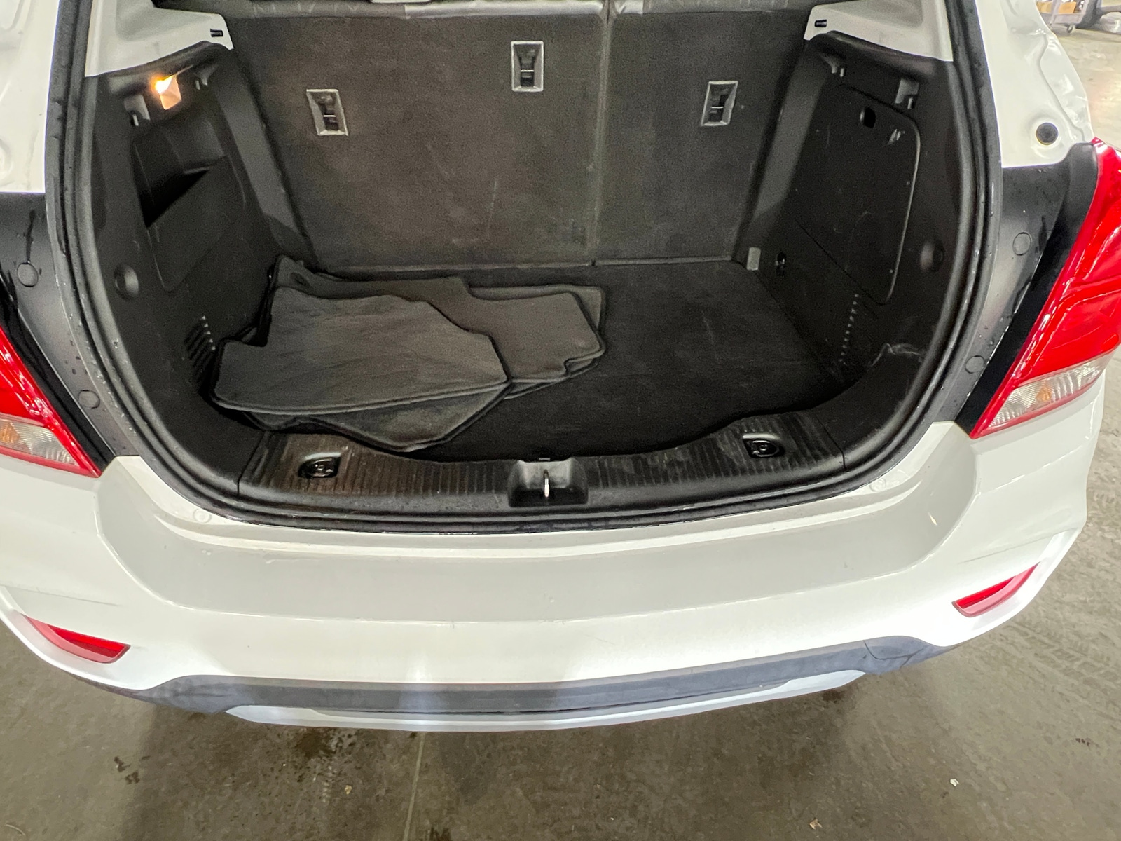 Thumbnail: 2019 Chevrolet Trax - 7