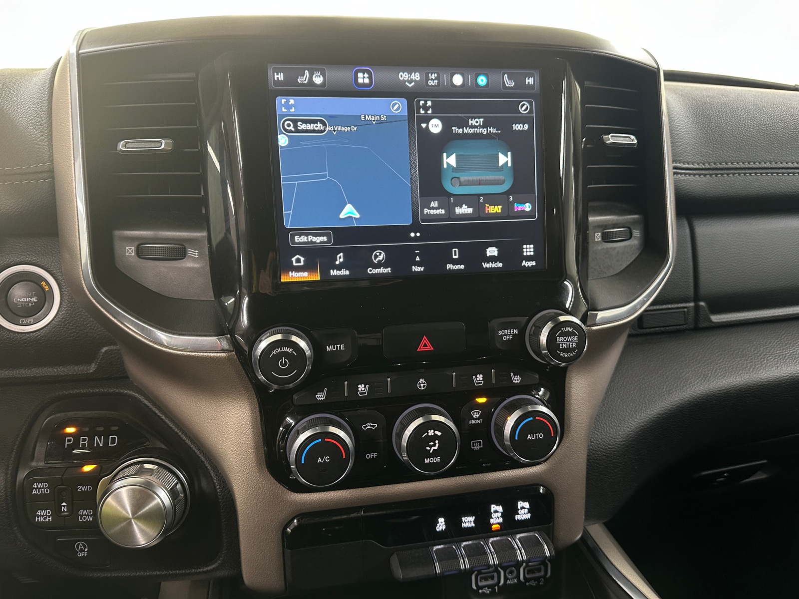 Thumbnail: 2022 RAM 1500 - 3