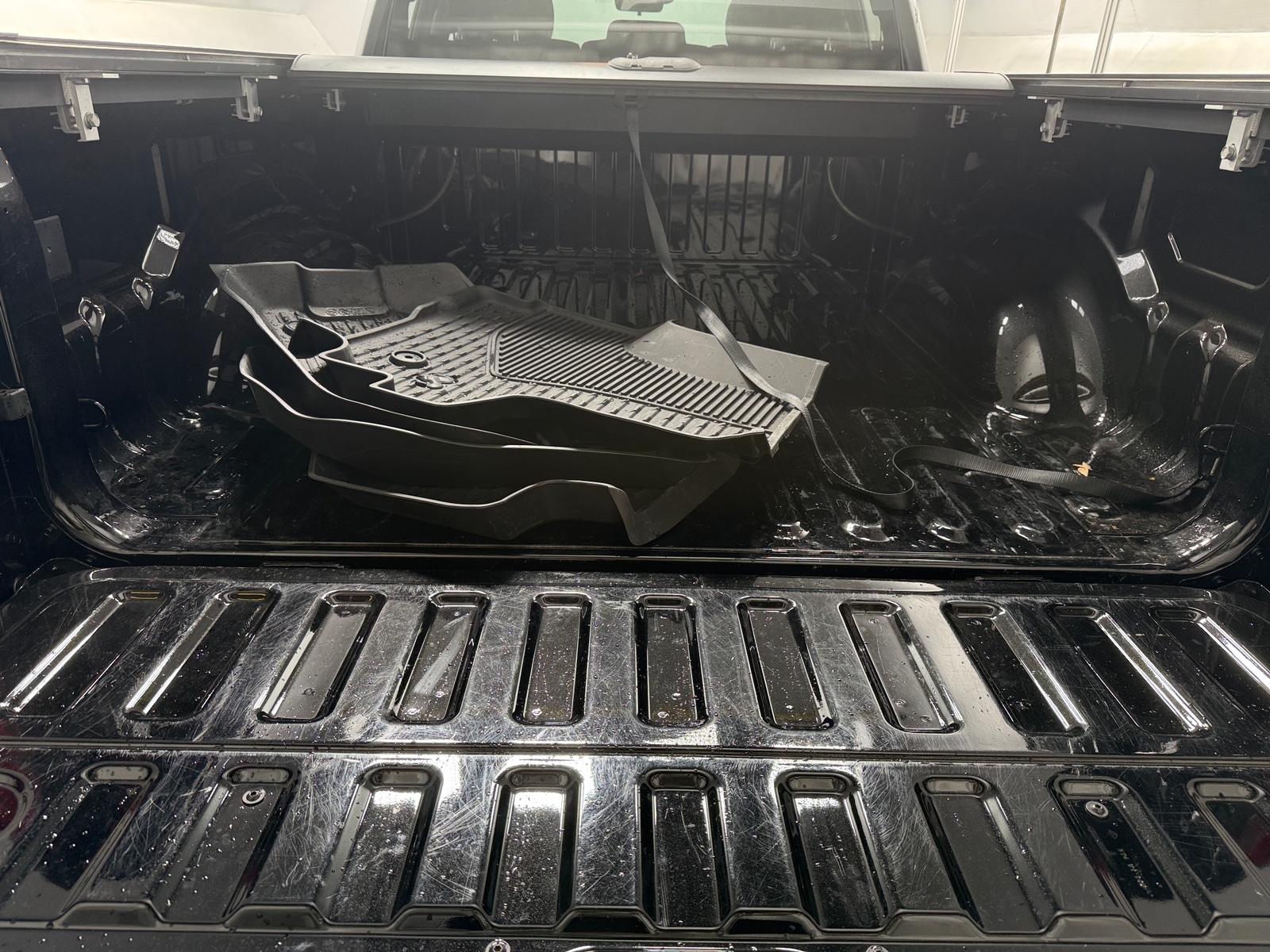 Thumbnail: 2025 RAM 1500 - 7