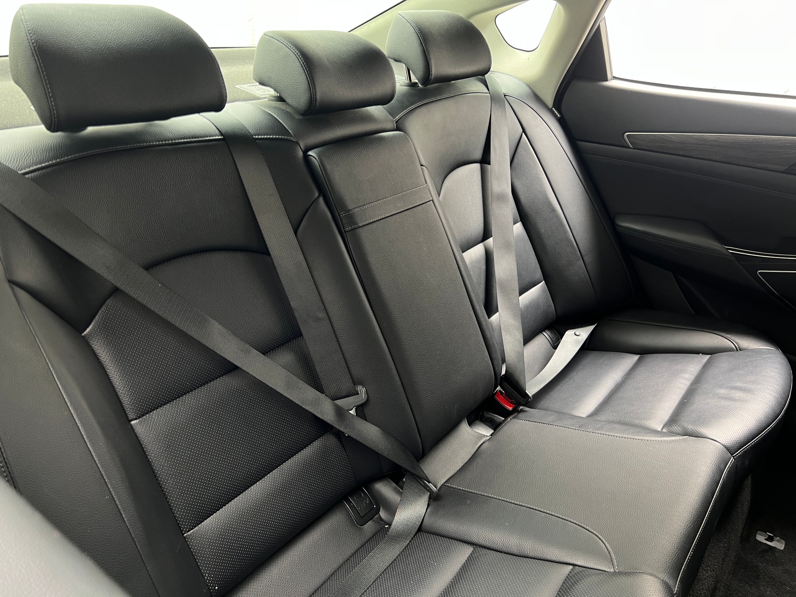 Thumbnail: 2020 Kia Cadenza - 5