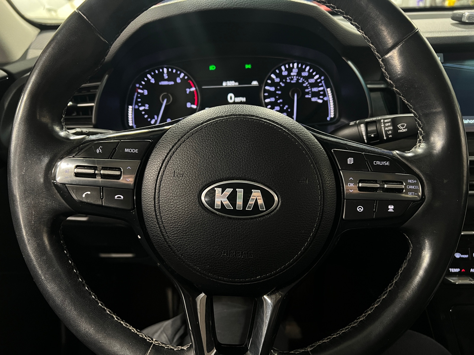 Thumbnail: 2020 Kia Cadenza - 4