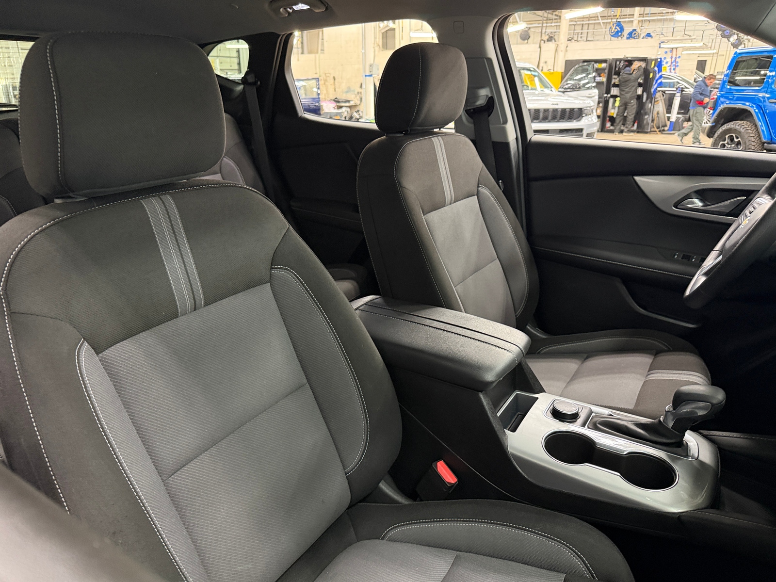 Thumbnail: 2025 Chevrolet Blazer - 2