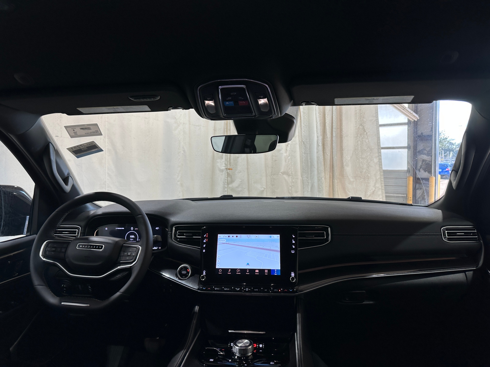 Thumbnail: 2024 Jeep Wagoneer - 2