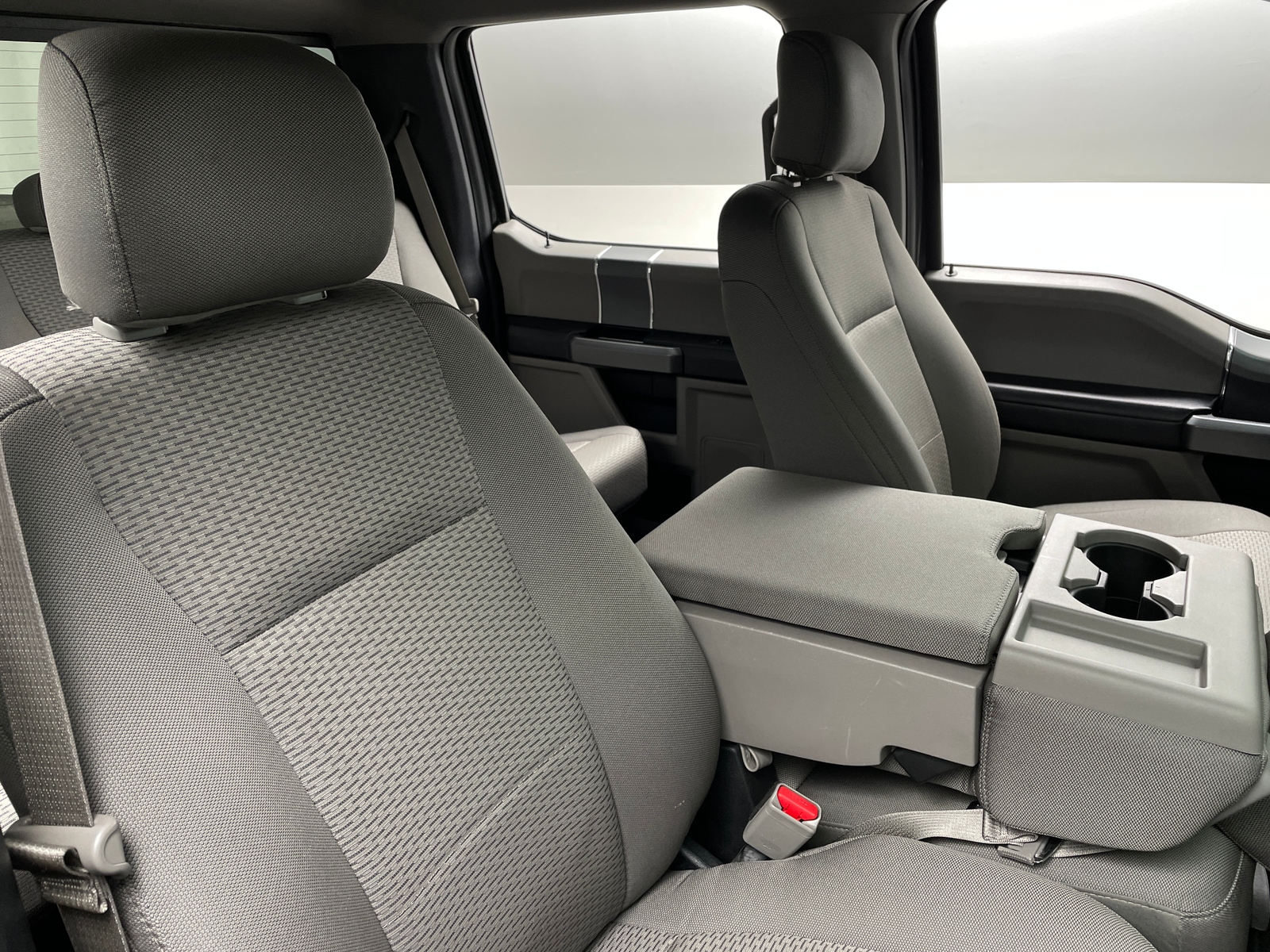 Thumbnail: 2016 Ford Econoline - 2