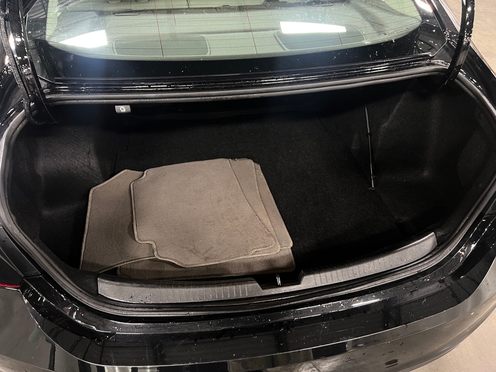 Thumbnail: 2024 Chevrolet Malibu - 6