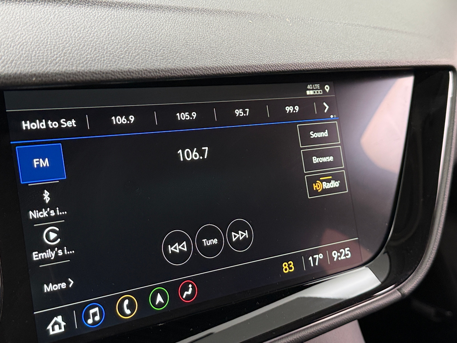 Thumbnail: 2022 Buick Envision - 3