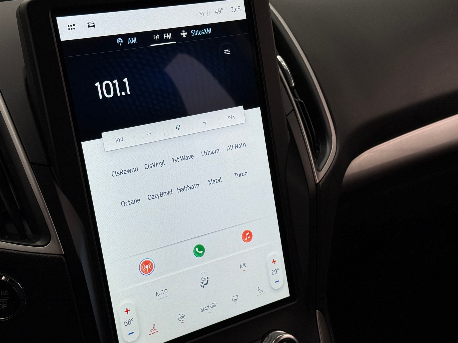 Thumbnail: 2024 Ford Edge - 3