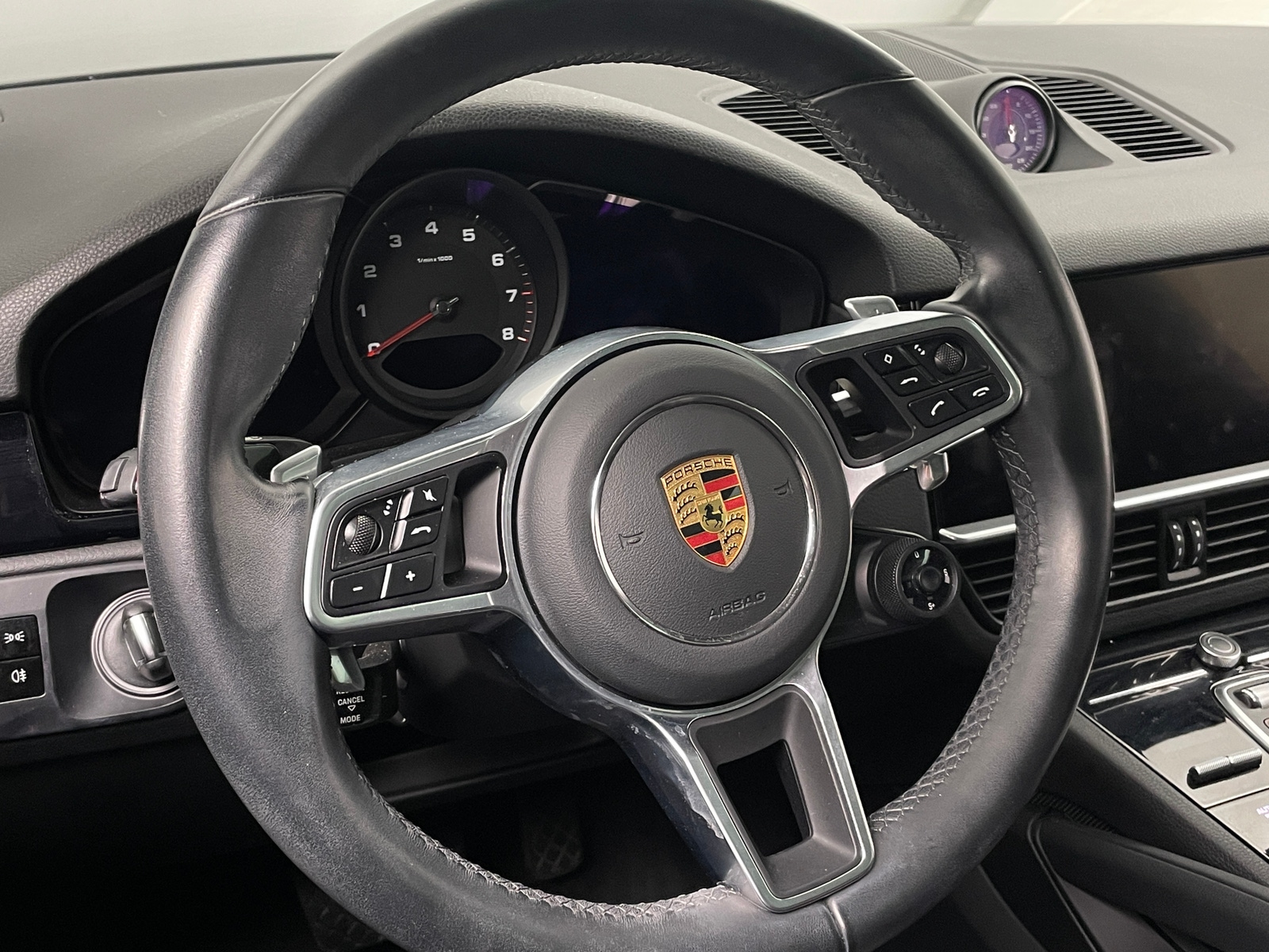 Thumbnail: 2021 Porsche  - 4