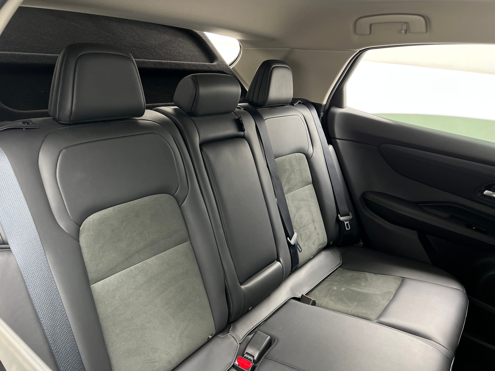 Thumbnail: 2023 Nissan Ariya - 5