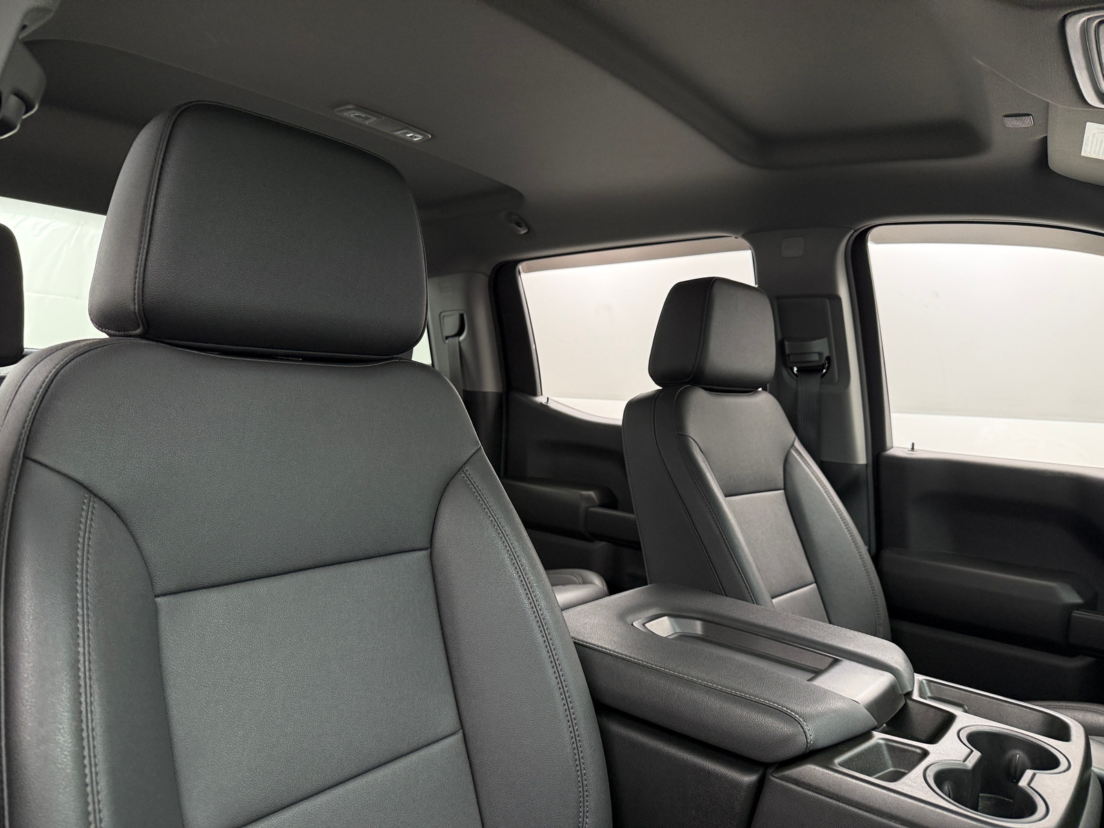 Thumbnail: 2024 Chevrolet Silverado 1500 - 2