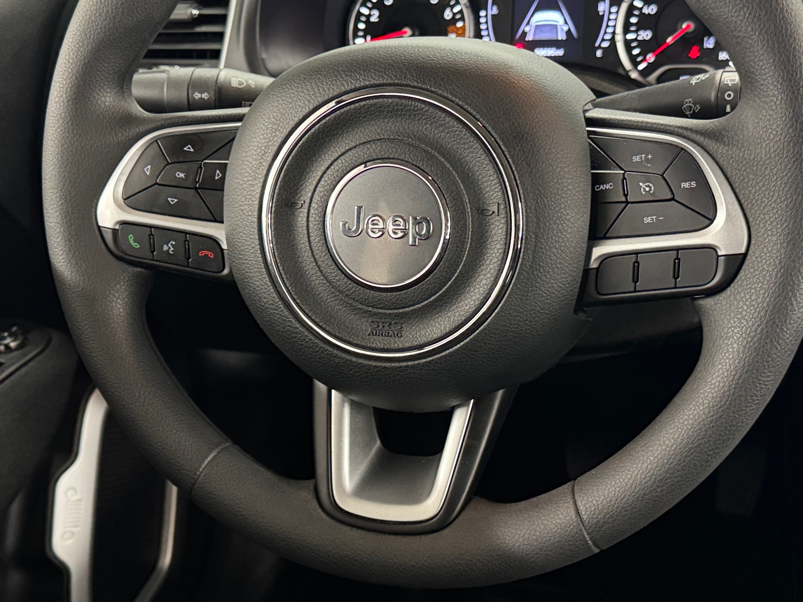 Thumbnail: 2021 Jeep Renegade - 5