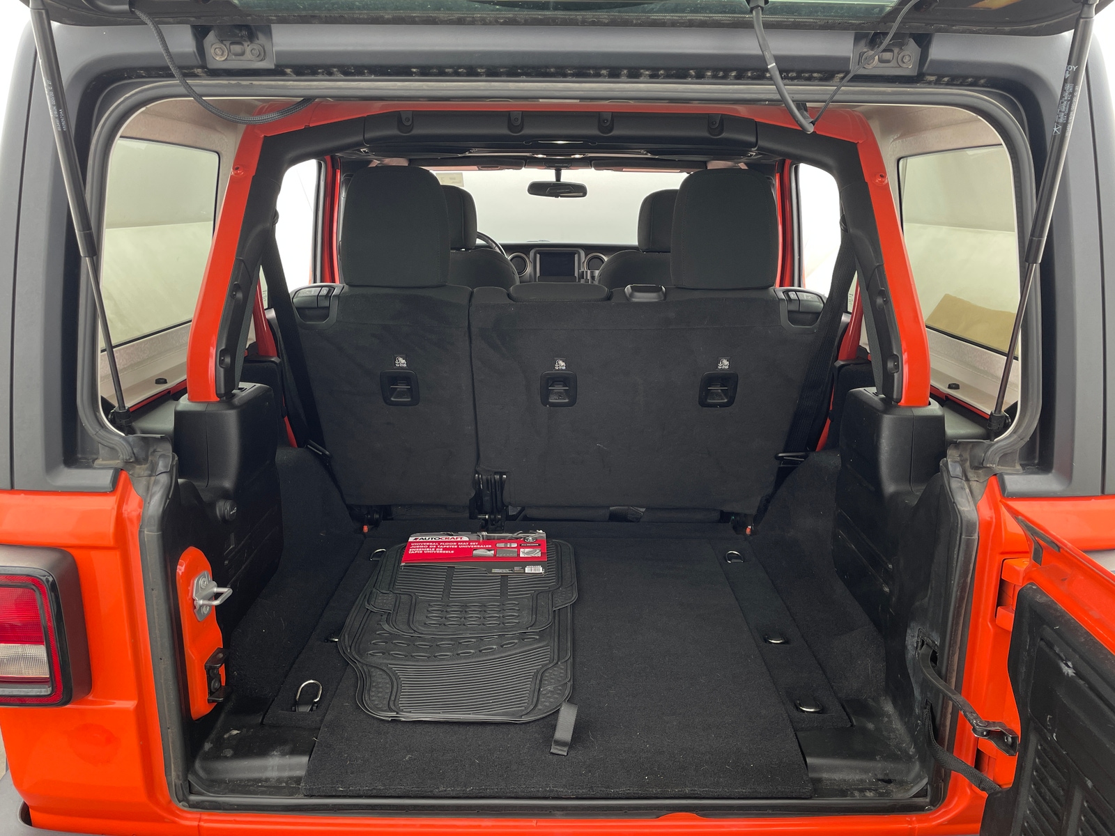 Thumbnail: 2020 Jeep Wrangler - 7