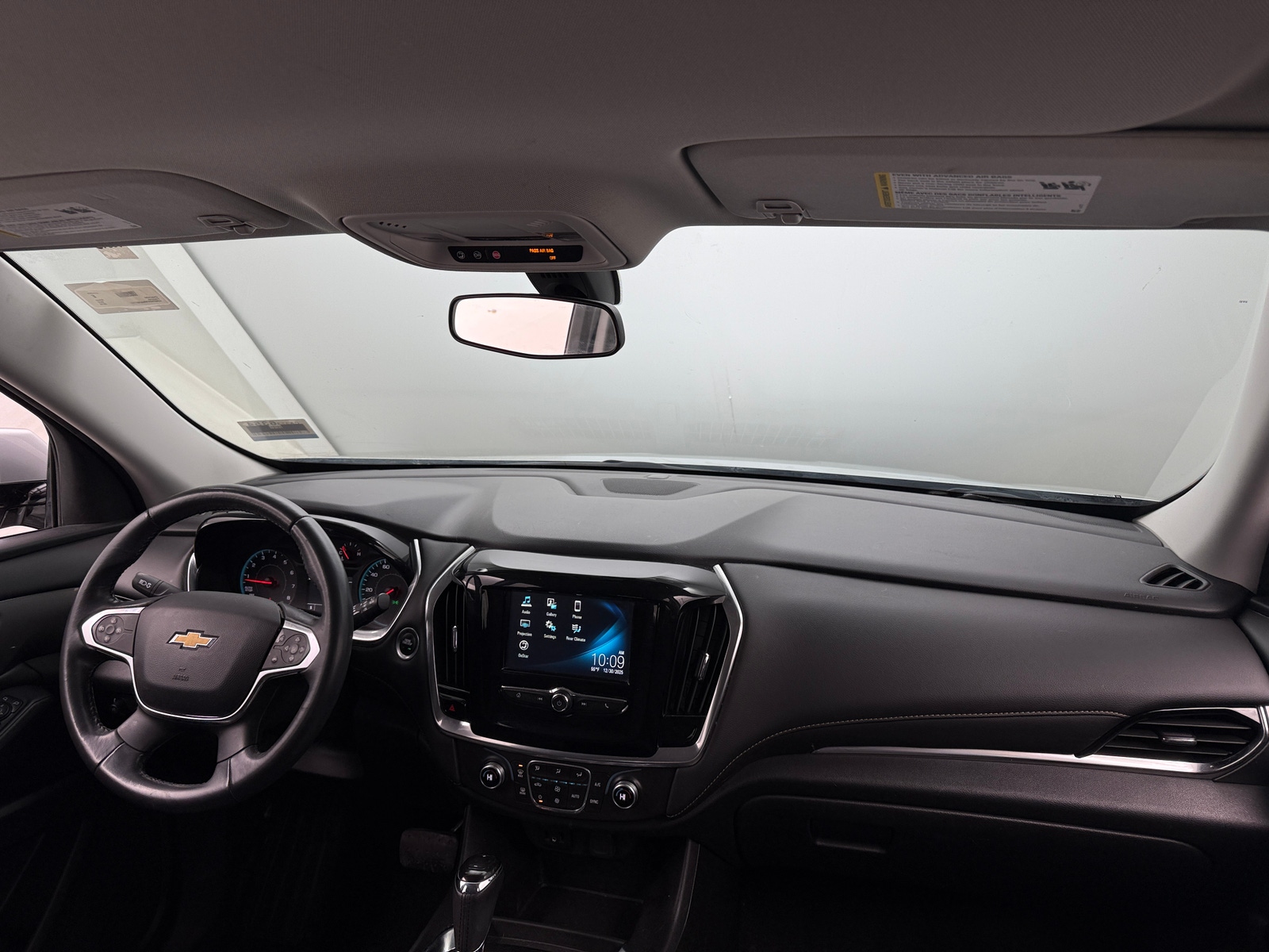 Thumbnail: 2018 Chevrolet Traverse - 3