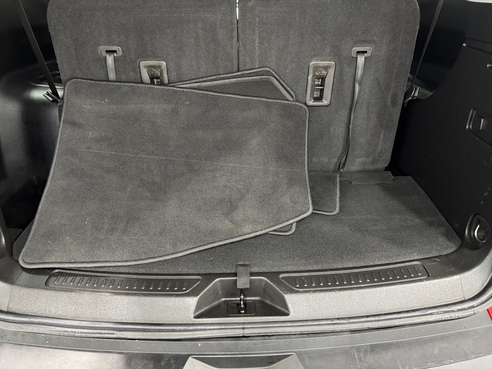 Thumbnail: 2023 GMC Acadia - 7