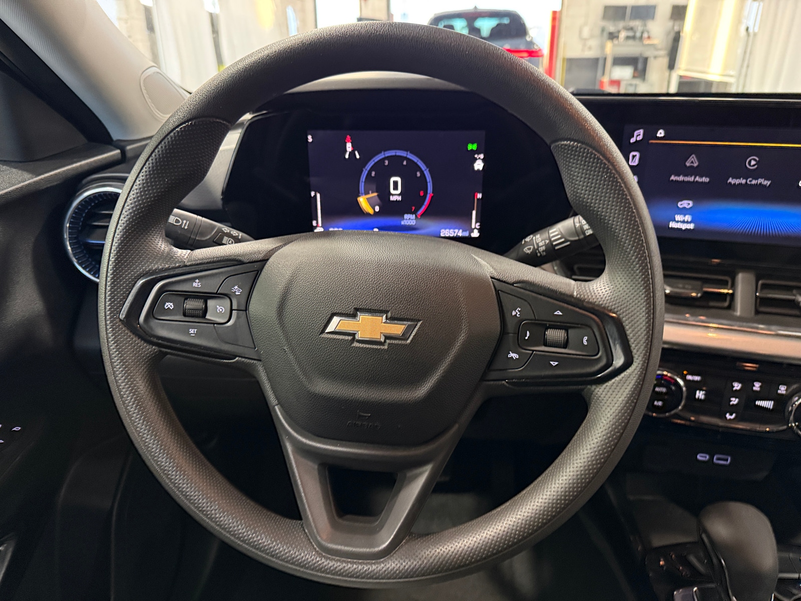 Thumbnail: 2025 Chevrolet Trax - 5