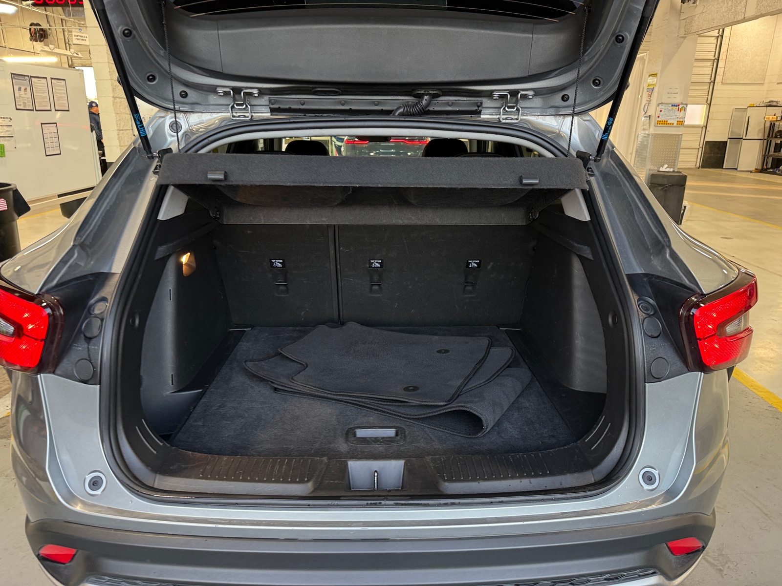 Thumbnail: 2025 Chevrolet Trax - 7