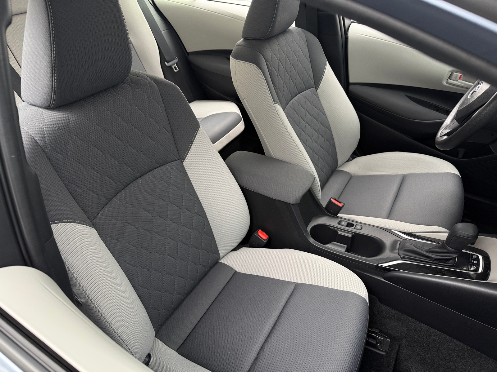 Thumbnail: 2024 Toyota Corolla - 2