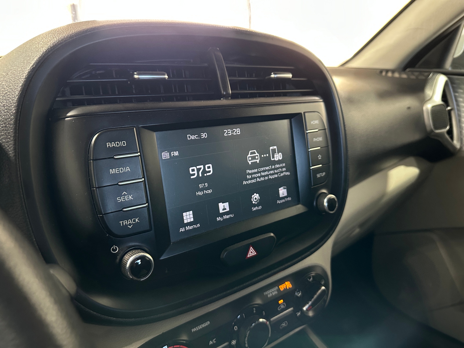 Thumbnail: 2020 Kia Soul - 4