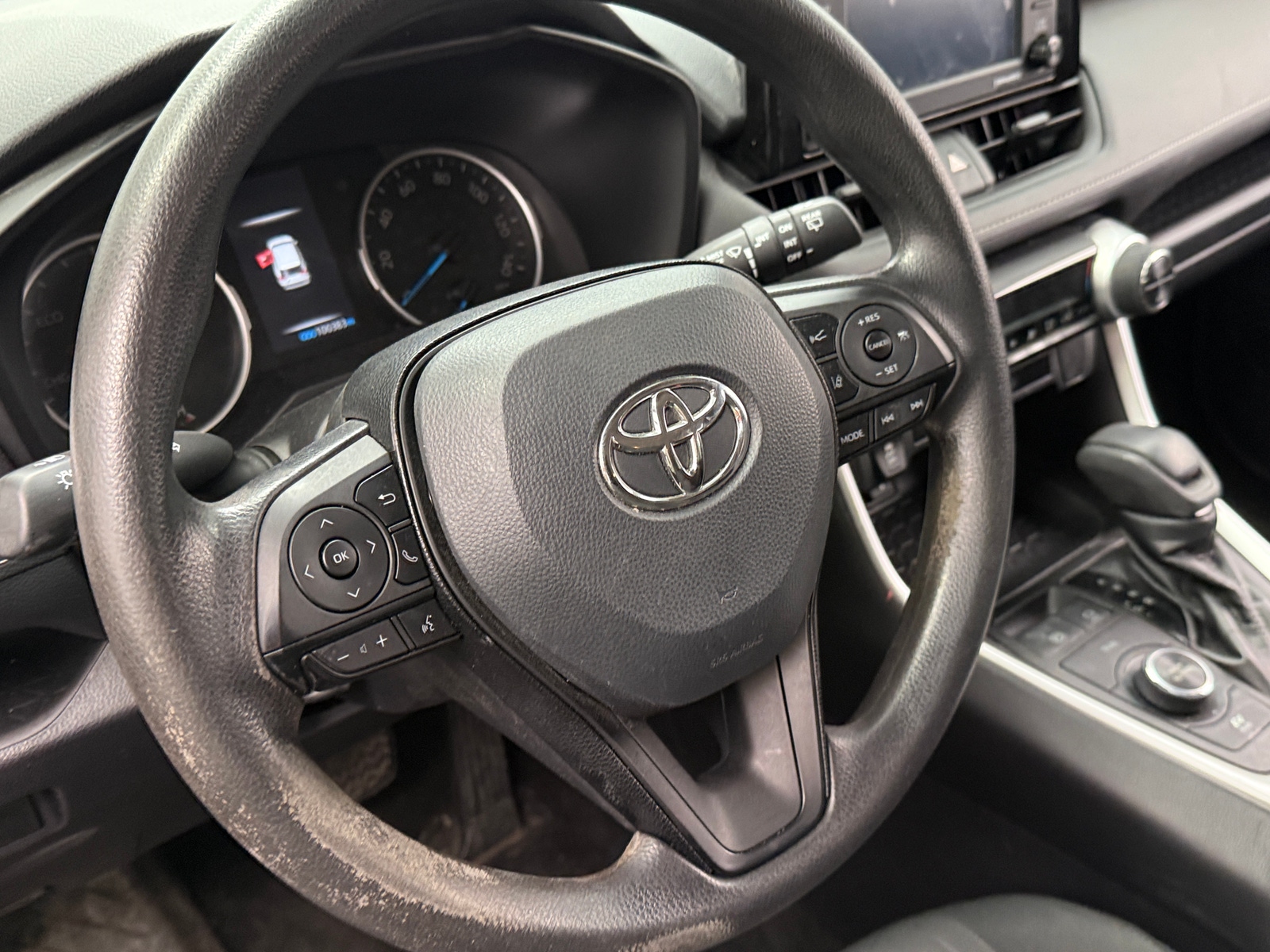 Thumbnail: 2021 Toyota RAV4 - 5