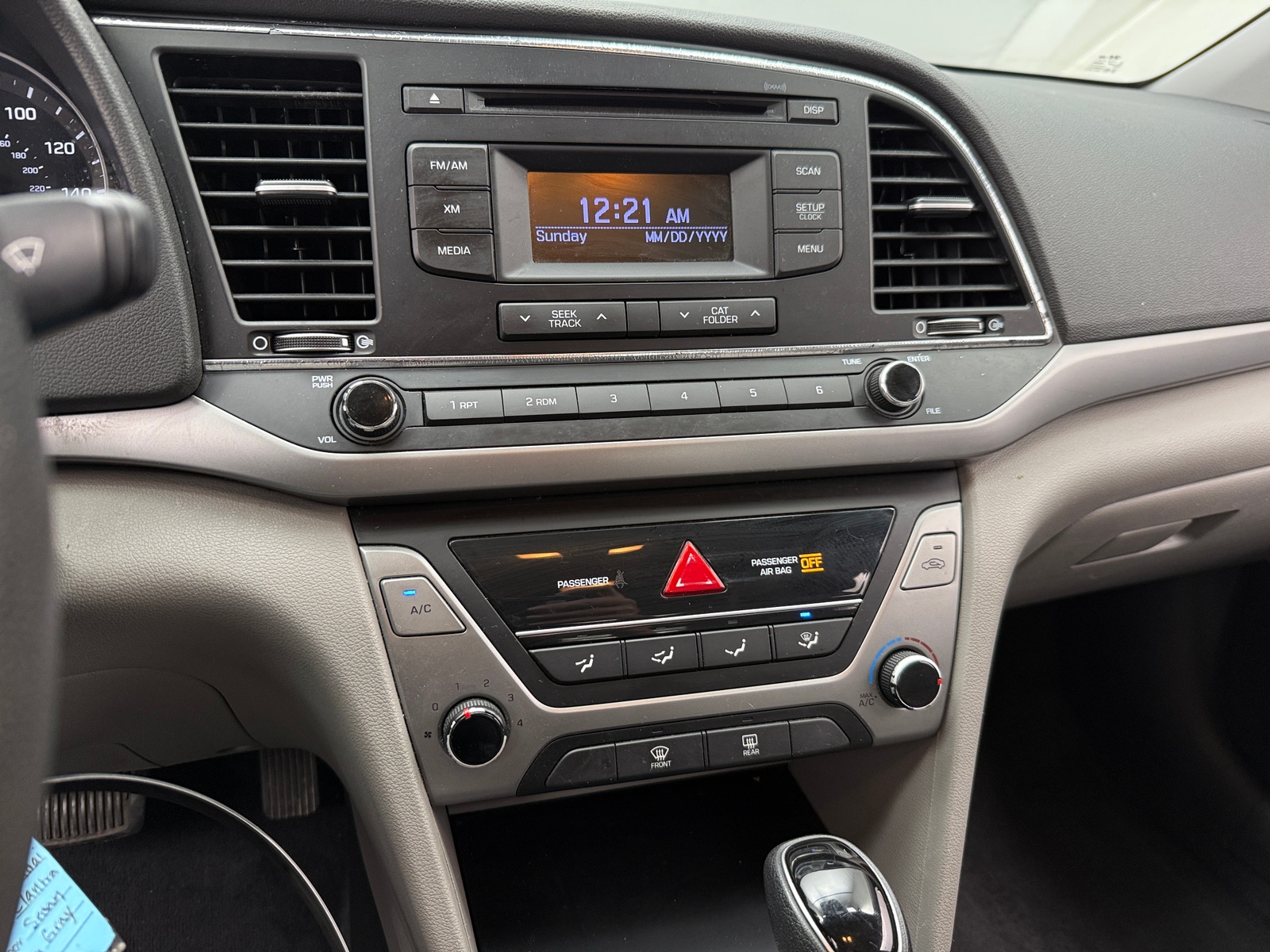 Thumbnail: 2017 Hyundai Elantra - 4