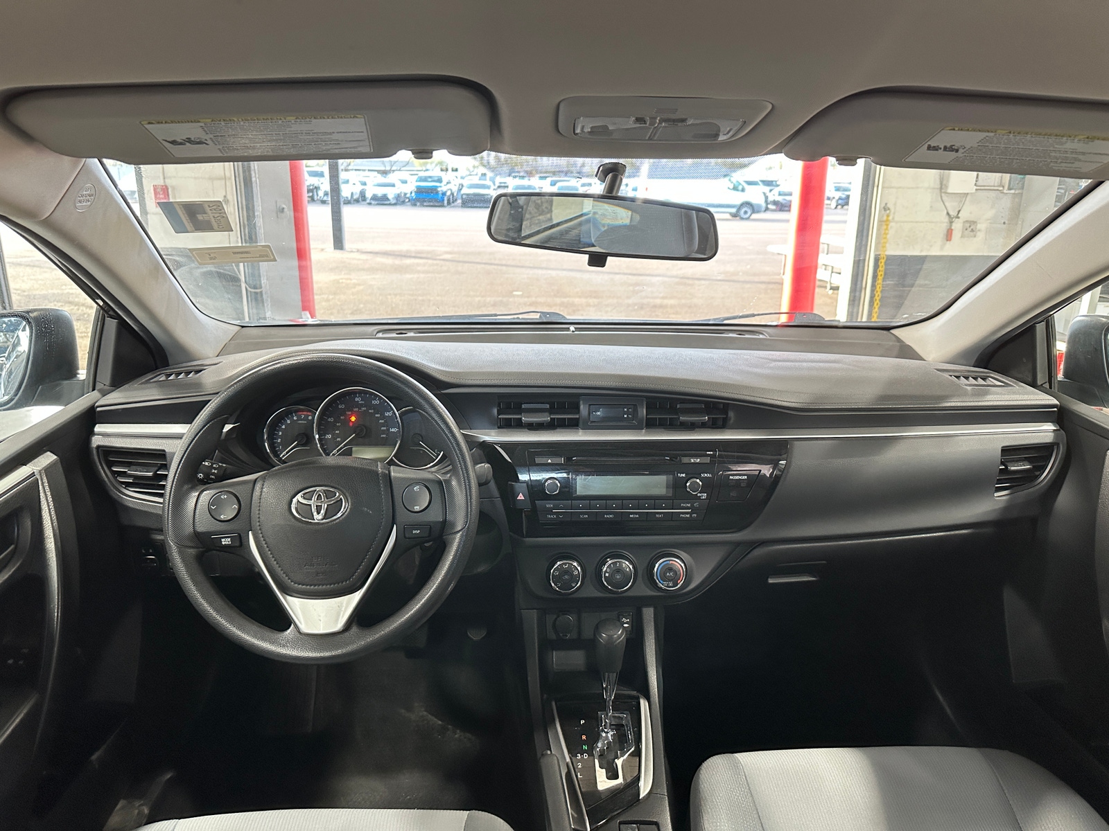 Thumbnail: 2015 Toyota Corolla - 3