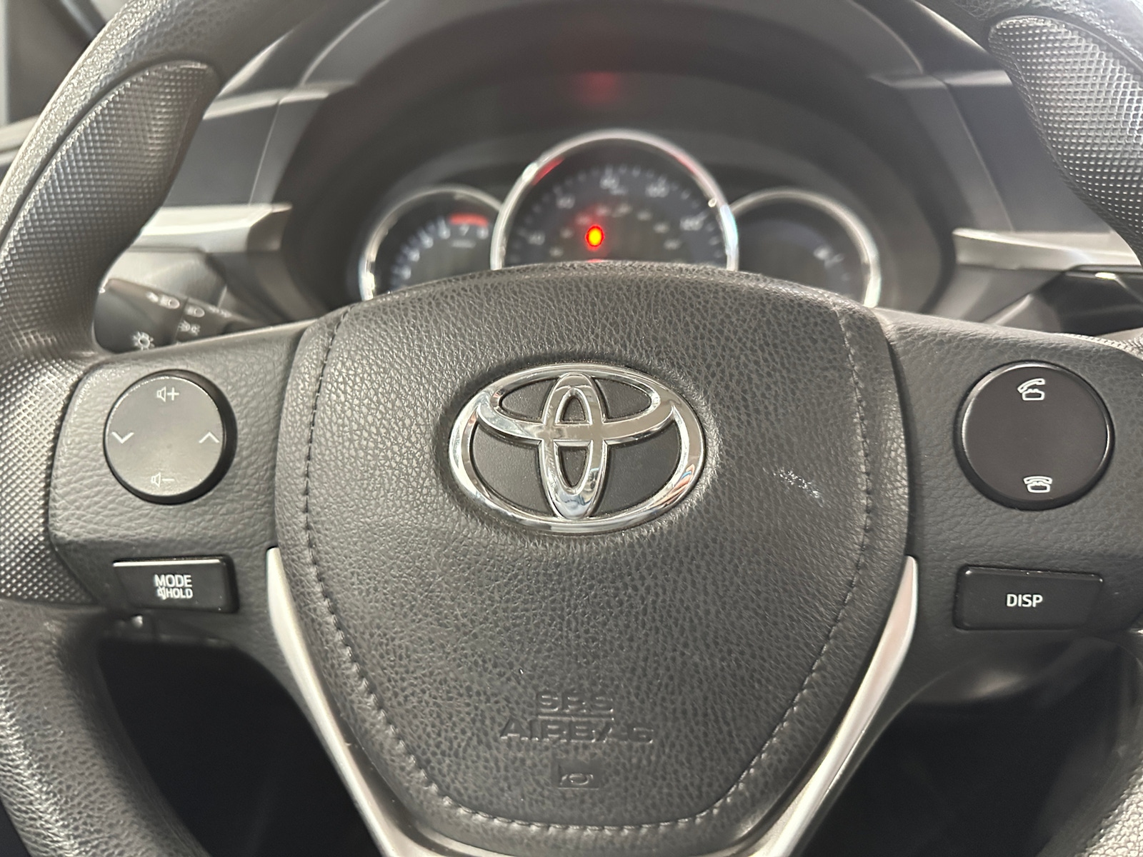 Thumbnail: 2015 Toyota Corolla - 5