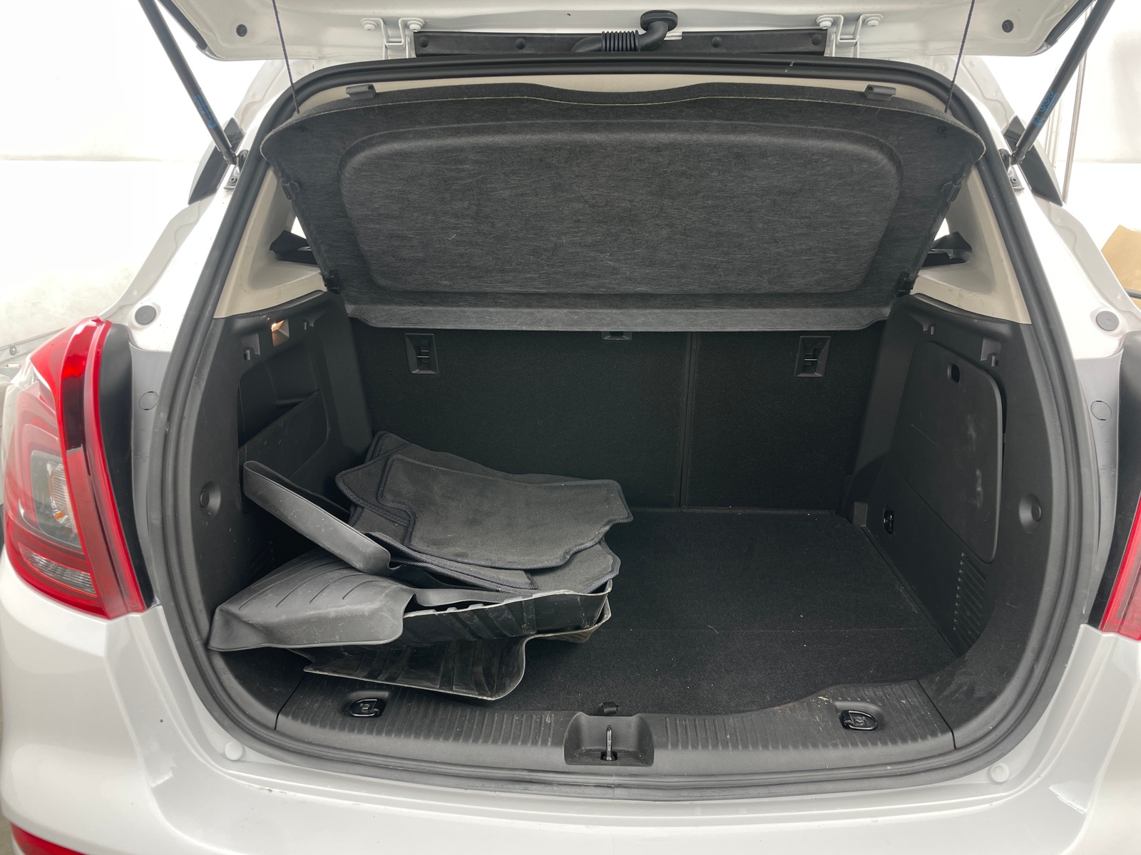 Thumbnail: 2021 Buick Encore - 7