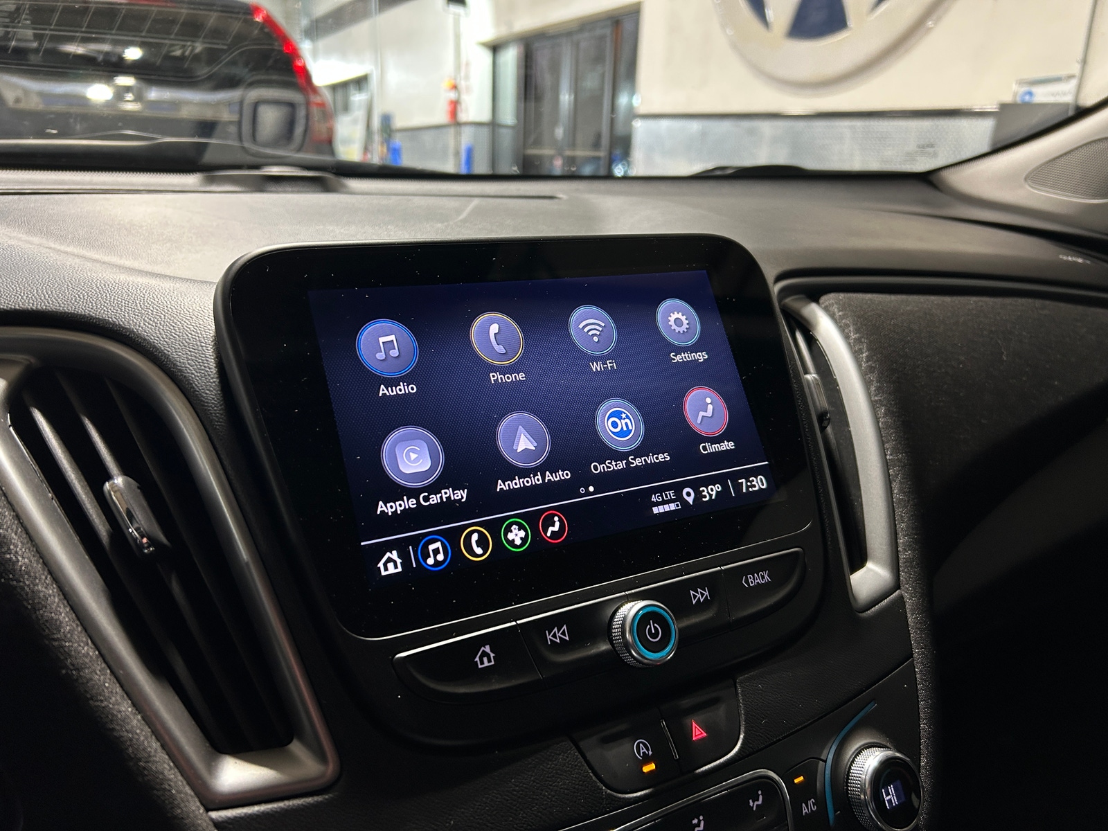 Thumbnail: 2024 Chevrolet Malibu - 4