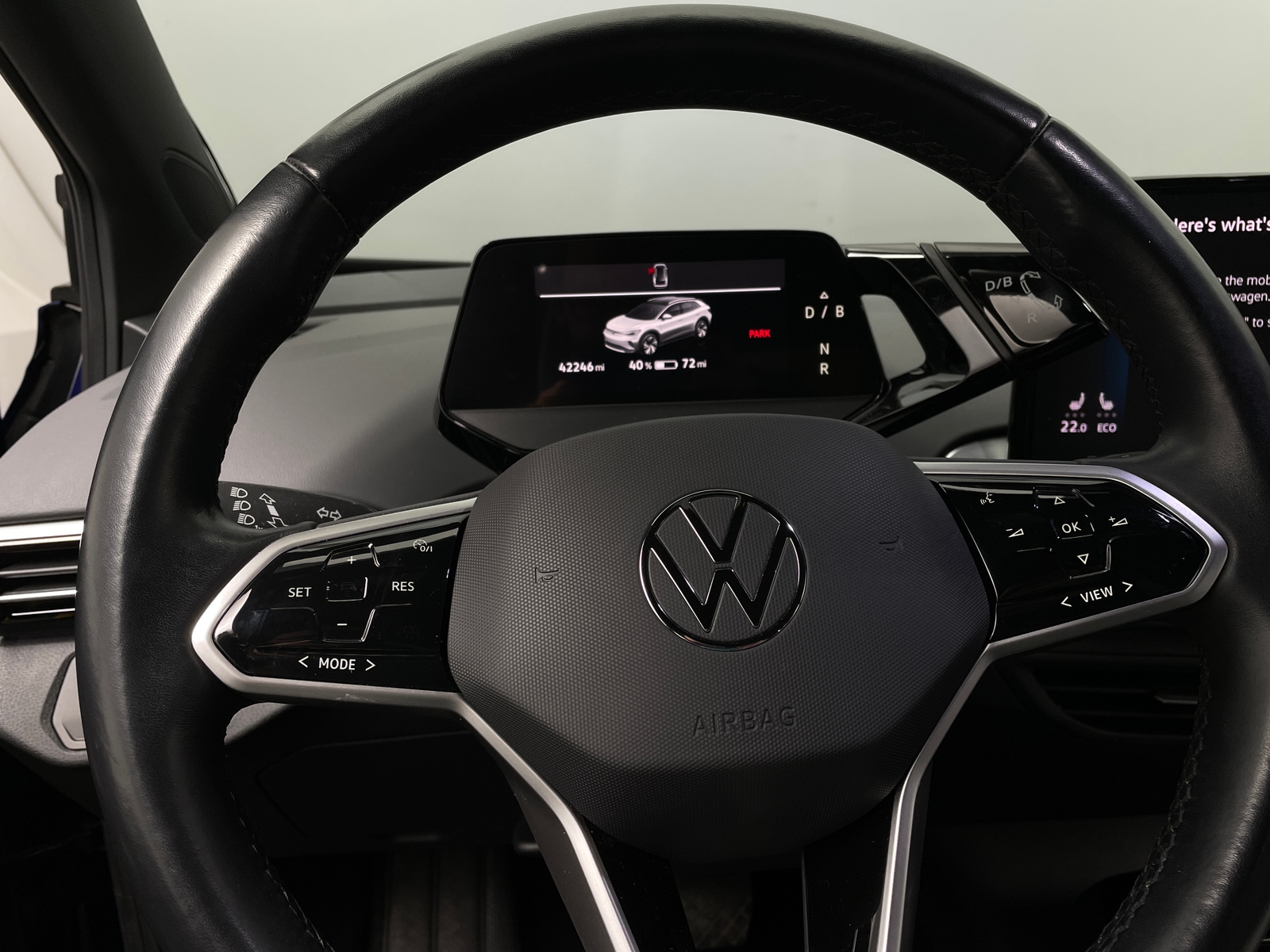 Thumbnail: 2021 Volkswagen ID.4 - 4