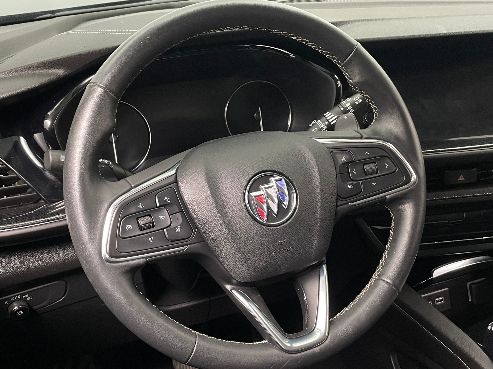 Thumbnail: 2023 Buick Envision - 5