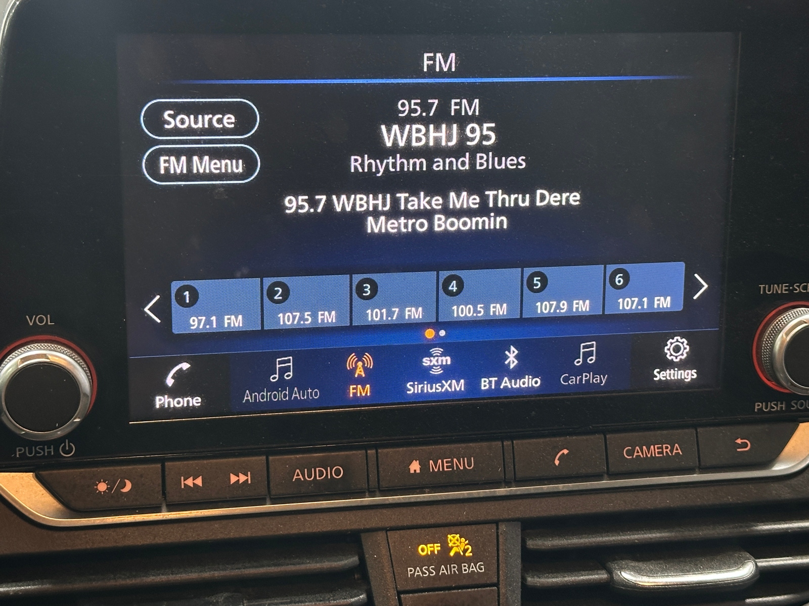 Thumbnail: 2021 Nissan Altima - 4