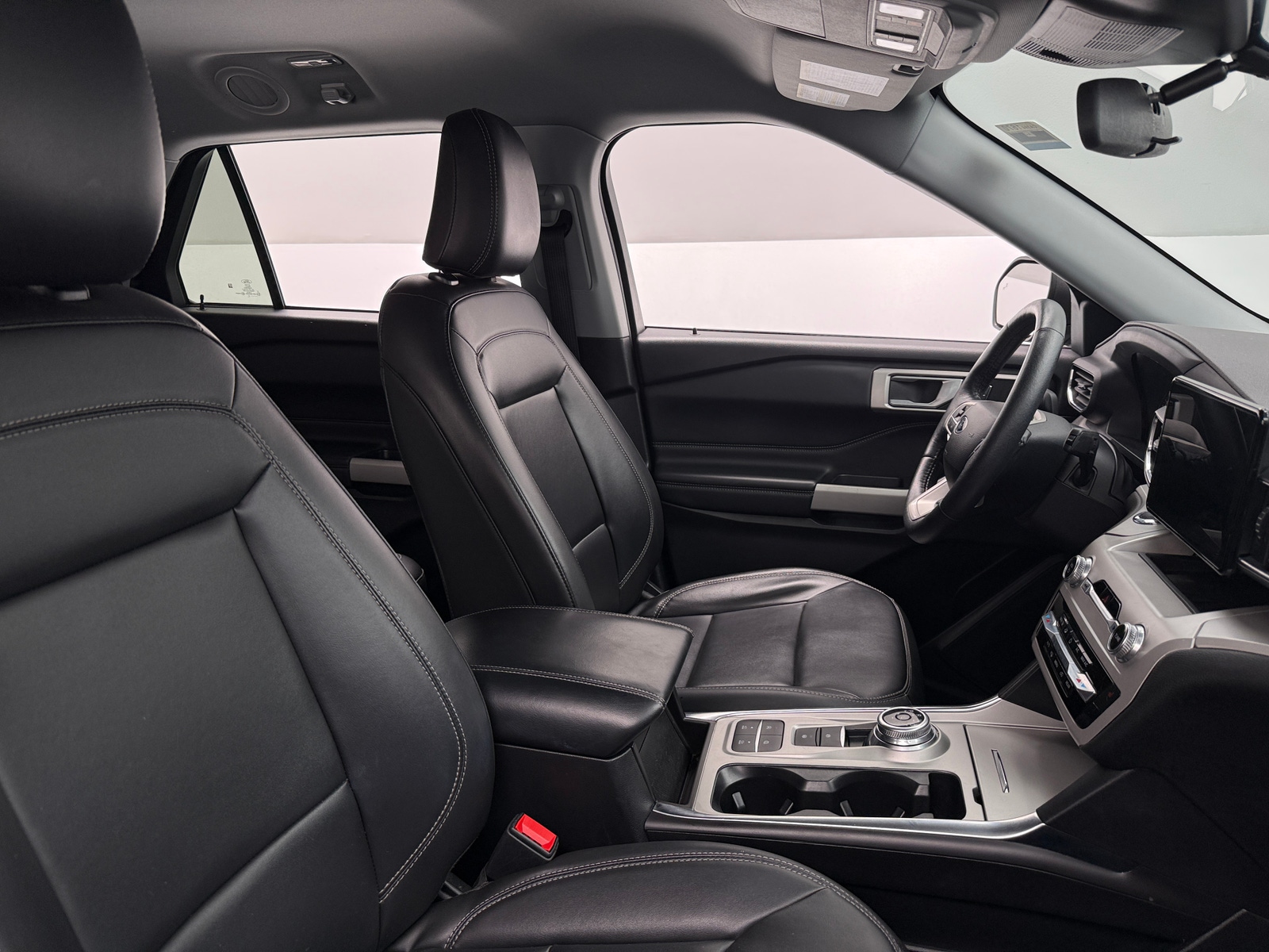 Thumbnail: 2024 Ford Explorer - 2