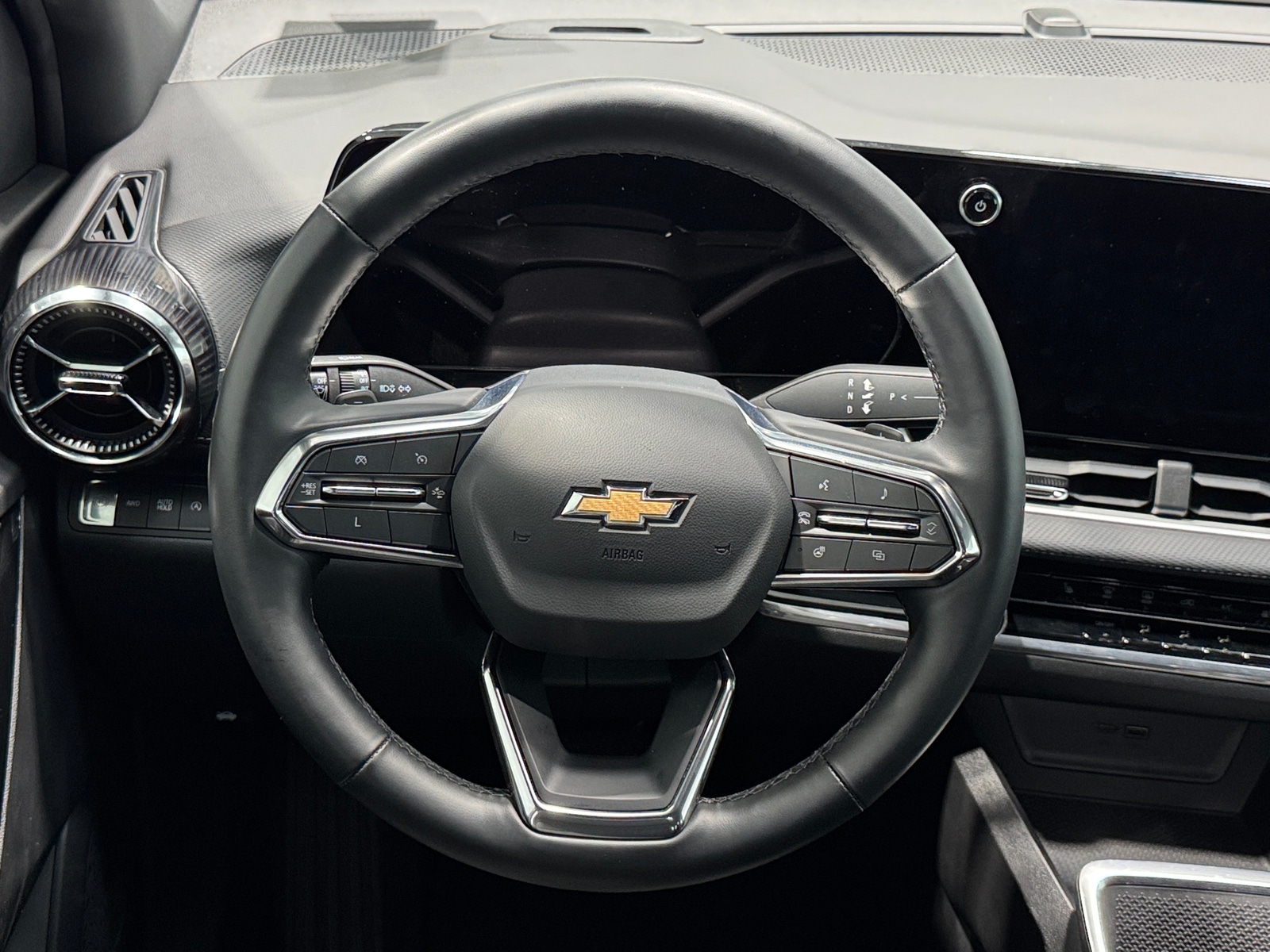 Thumbnail: 2025 Chevrolet Equinox - 5