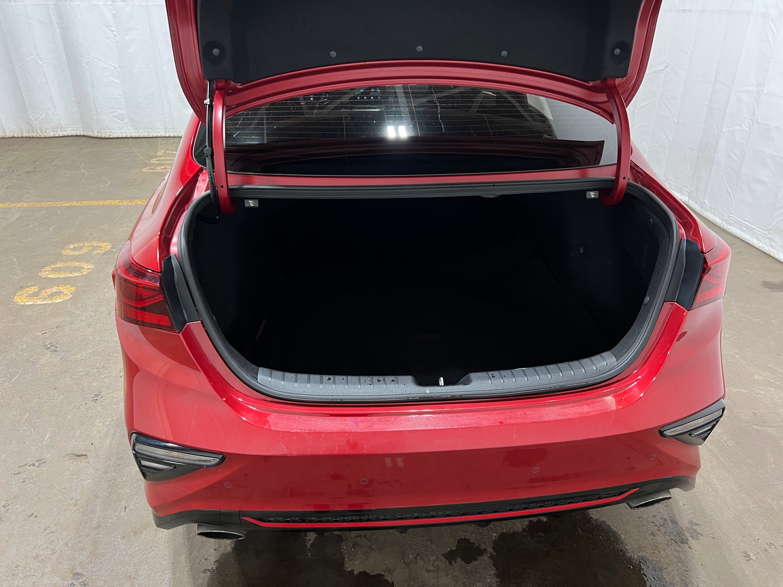 Thumbnail: 2020 Kia Forte - 7