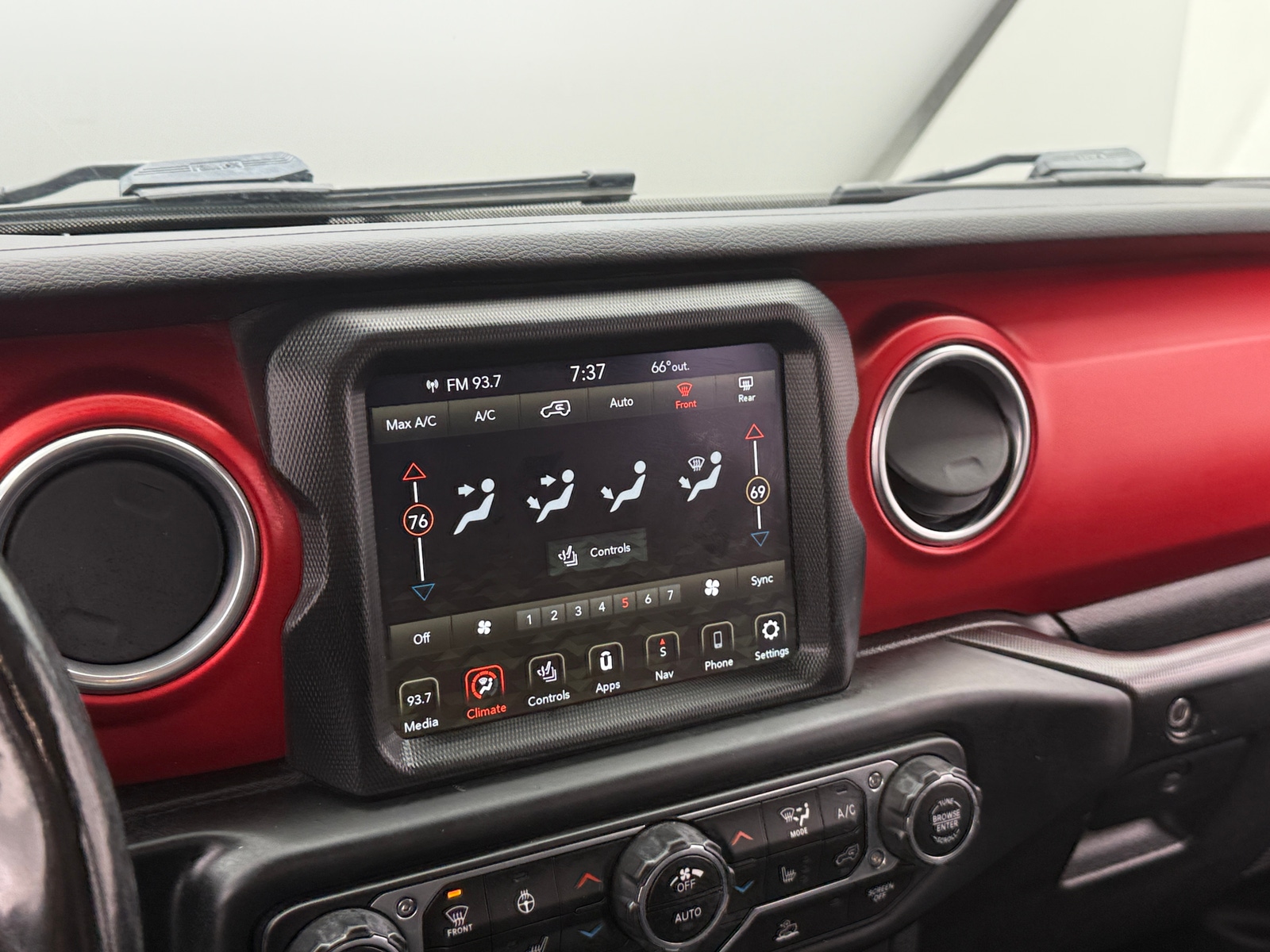 Thumbnail: 2021 Jeep Wrangler - 4