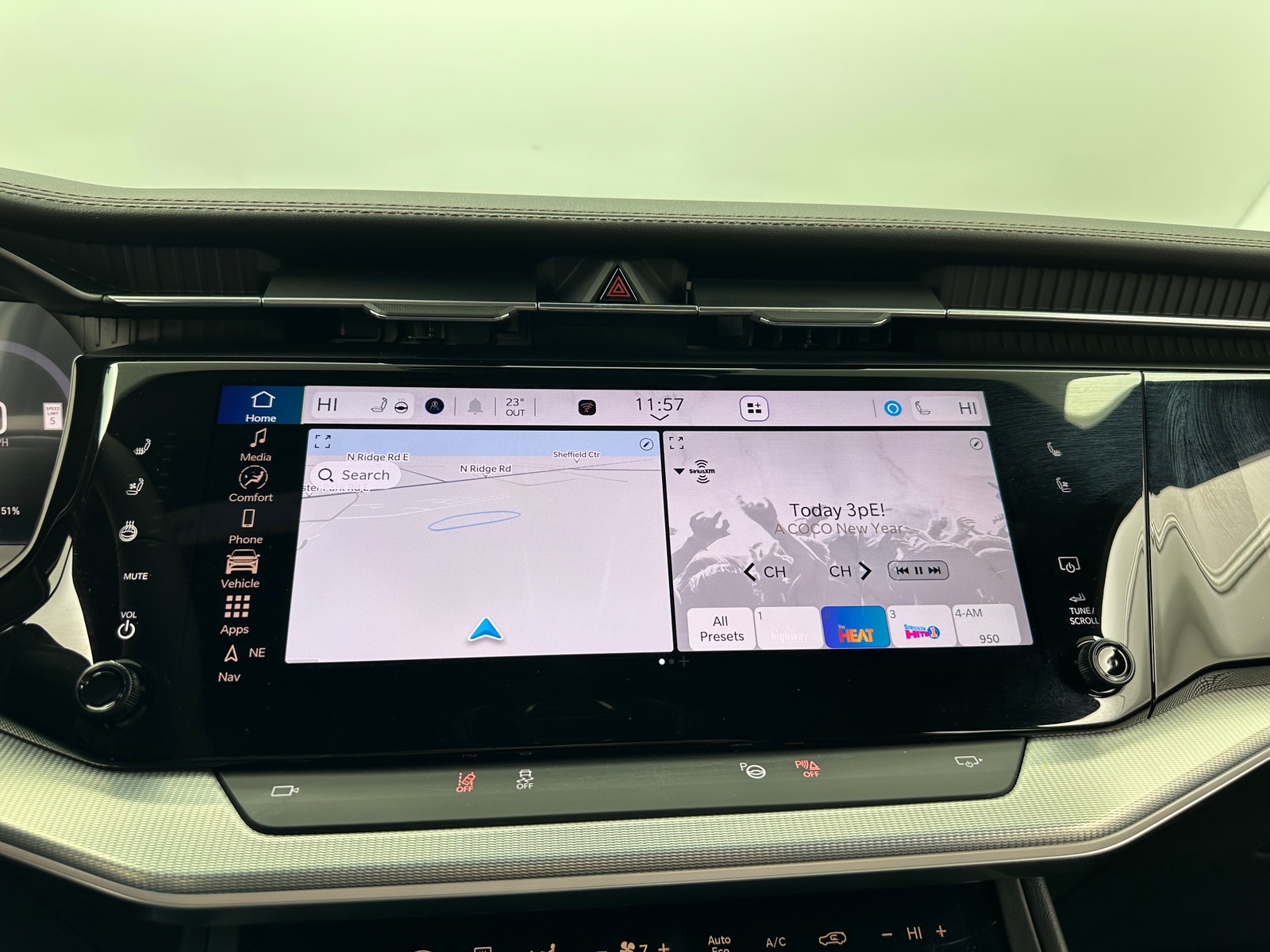 Thumbnail: 2024 Jeep Wagoneer S - 3