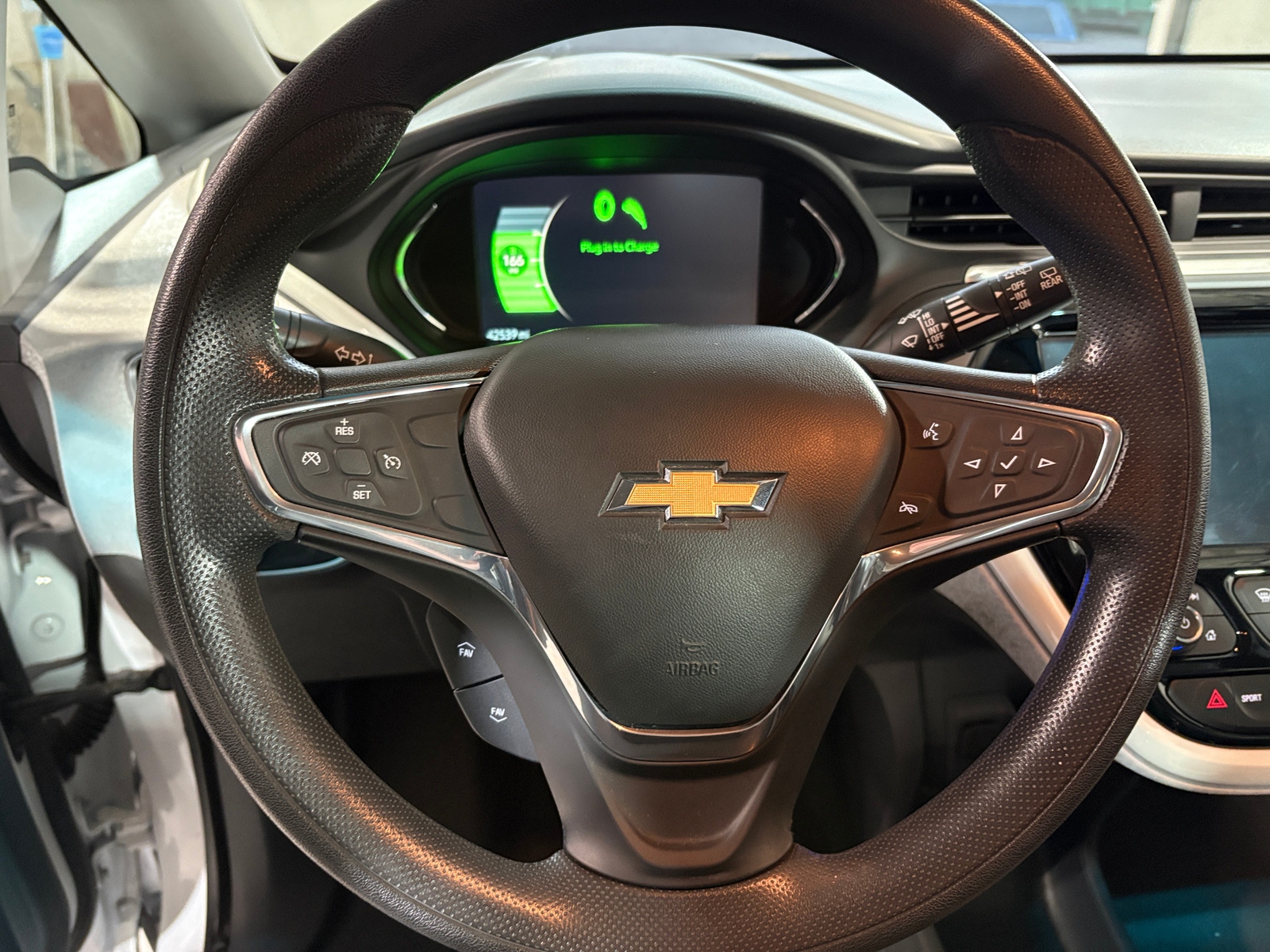 Thumbnail: 2020 Chevrolet Bolt EV - 5