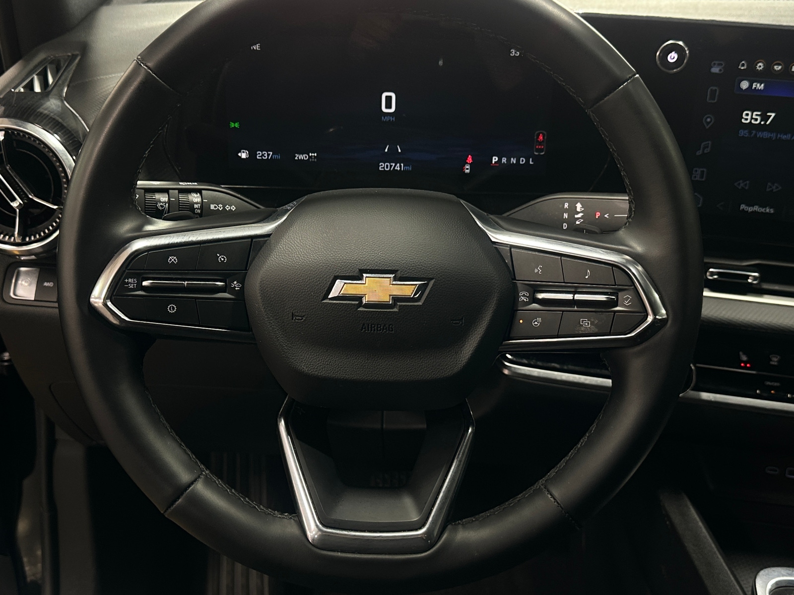 Thumbnail: 2025 Chevrolet Equinox - 5