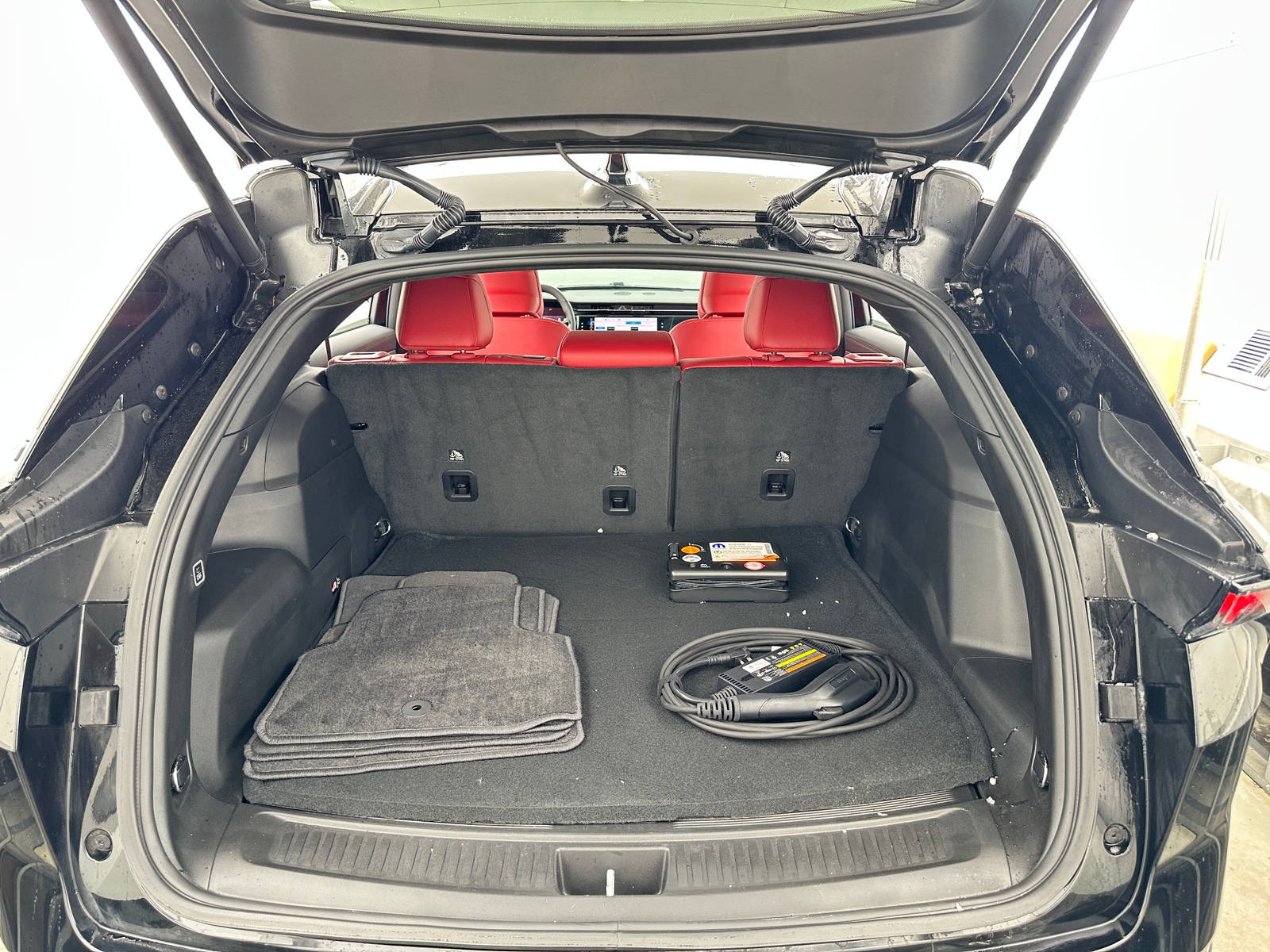 Thumbnail: 2024 Jeep Wagoneer S - 6