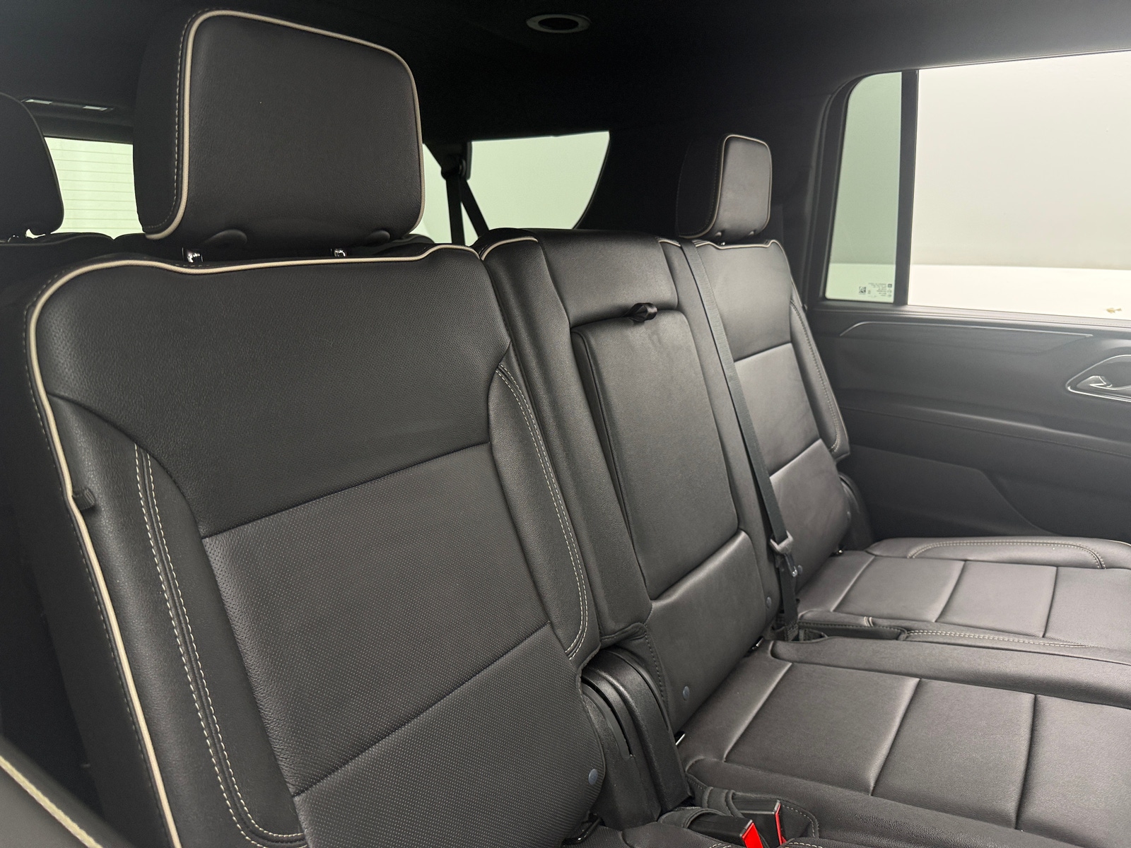 Thumbnail: 2023 GMC Yukon XL - 5