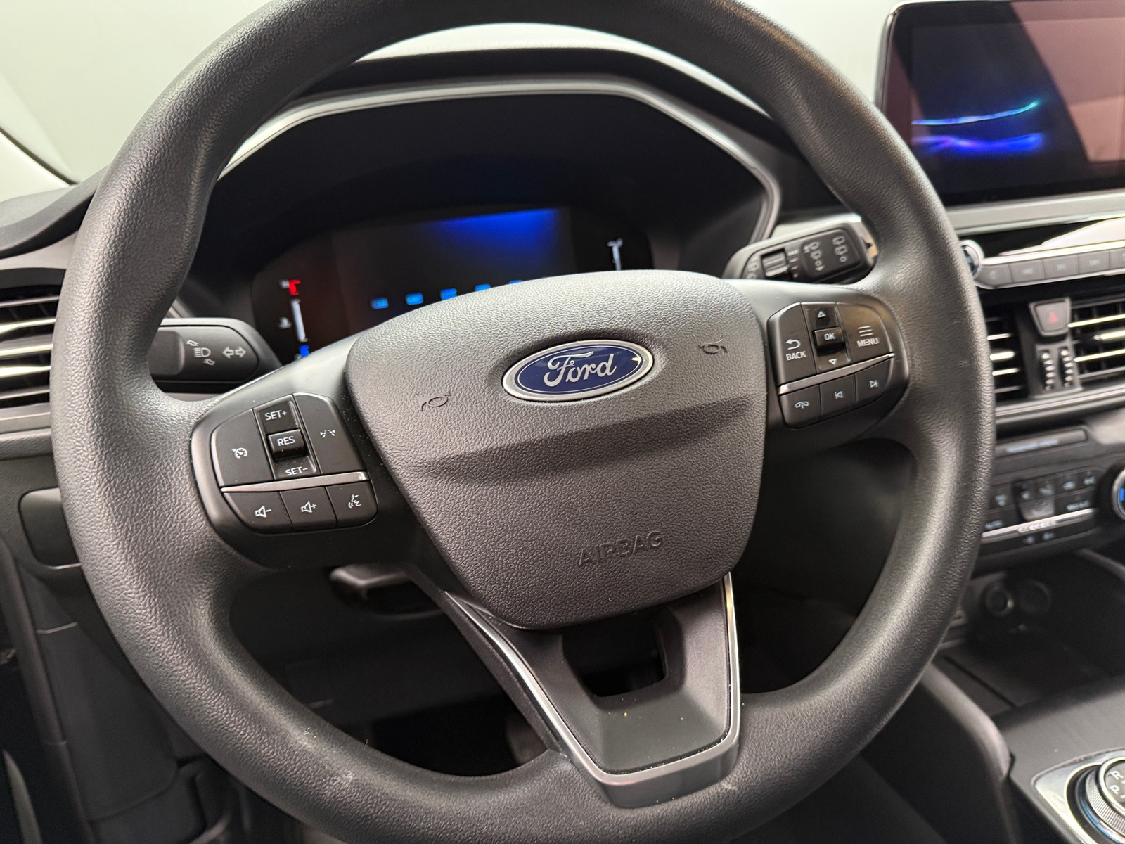 Thumbnail: 2025 Ford Escape - 5