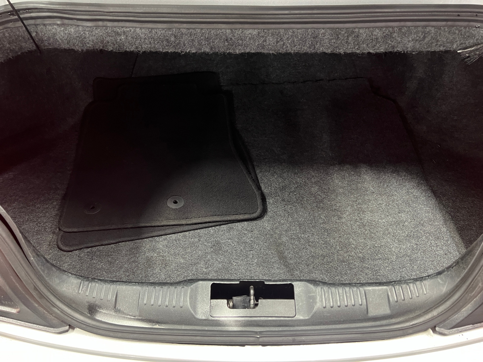 Thumbnail: 2019 Ford Mustang - 6