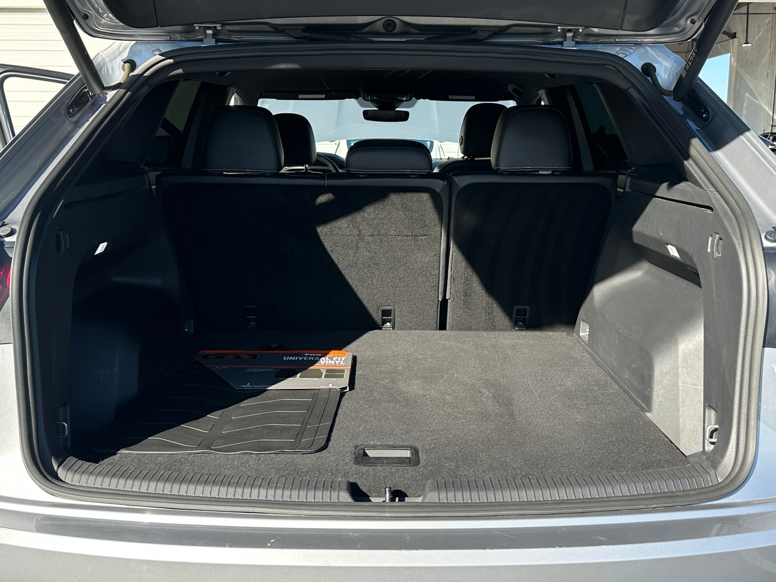 Thumbnail: 2024 Volkswagen Atlas - 6