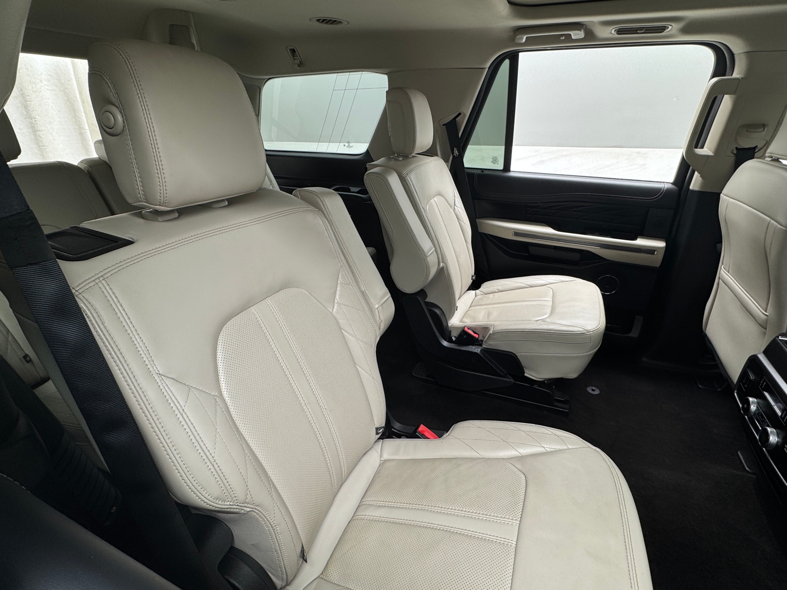 Thumbnail: 2020 Ford Expedition - 5