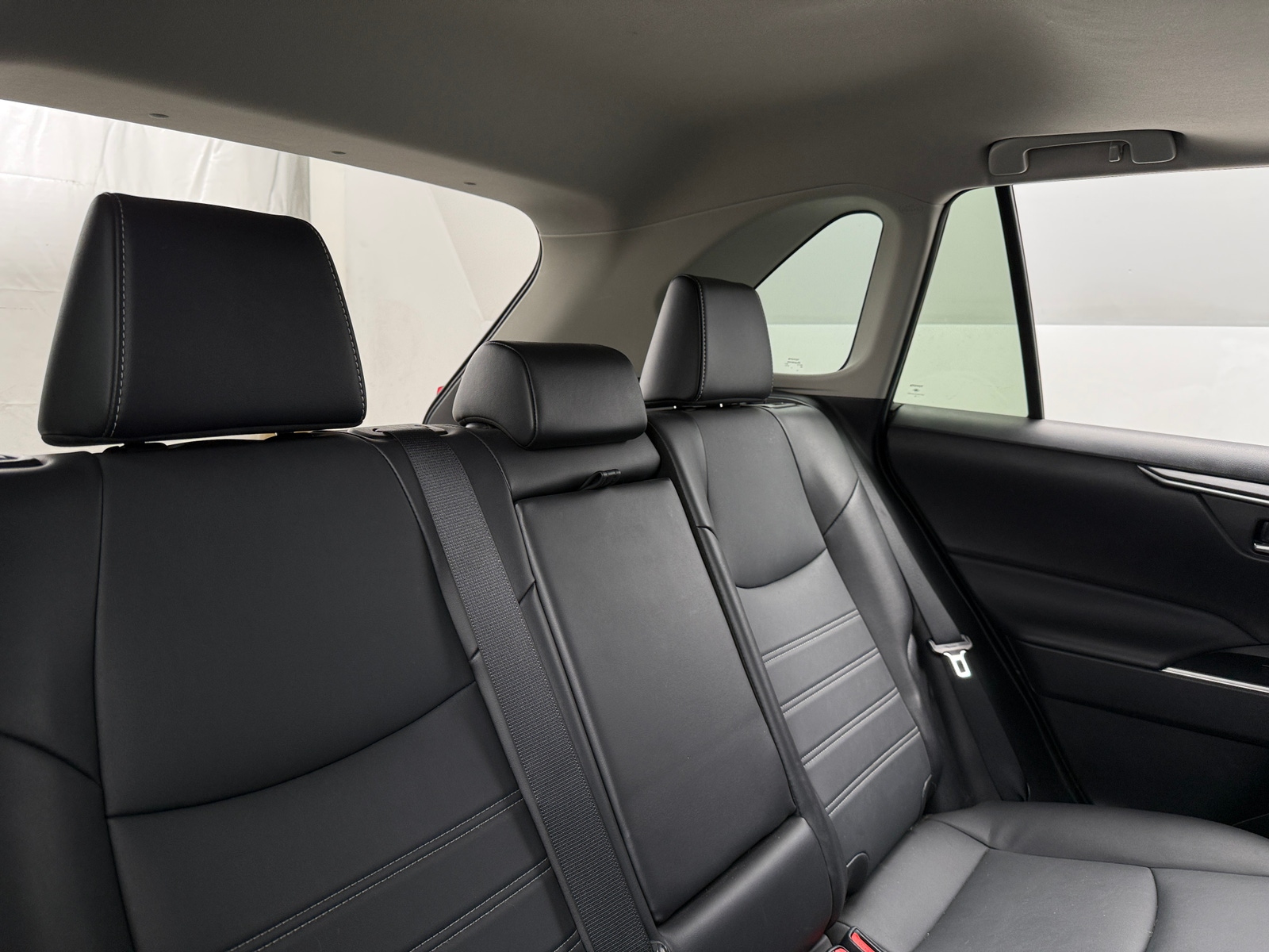 Thumbnail: 2022 Toyota RAV4 - 5