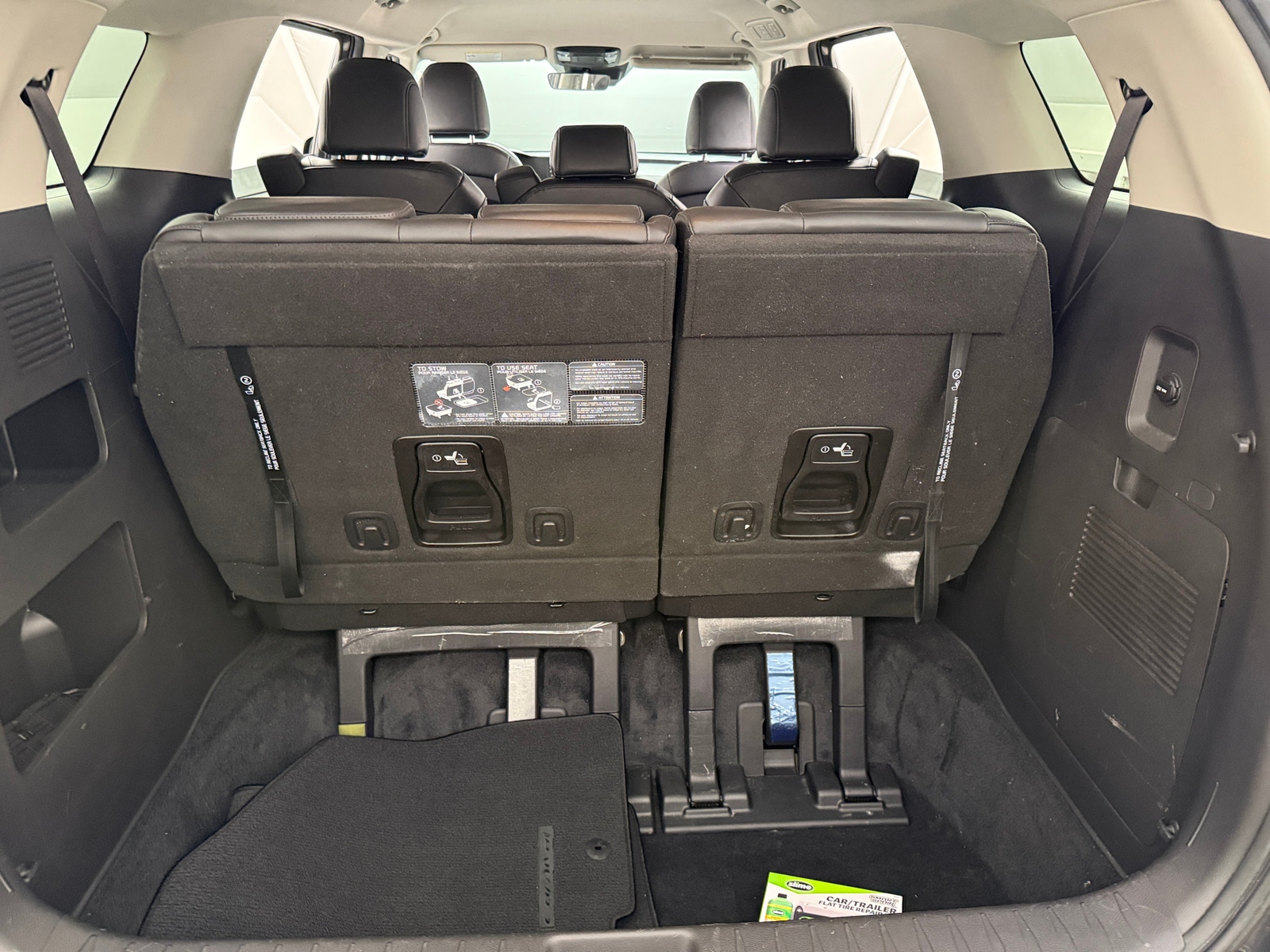 Thumbnail: 2023 Kia Carnival - 6