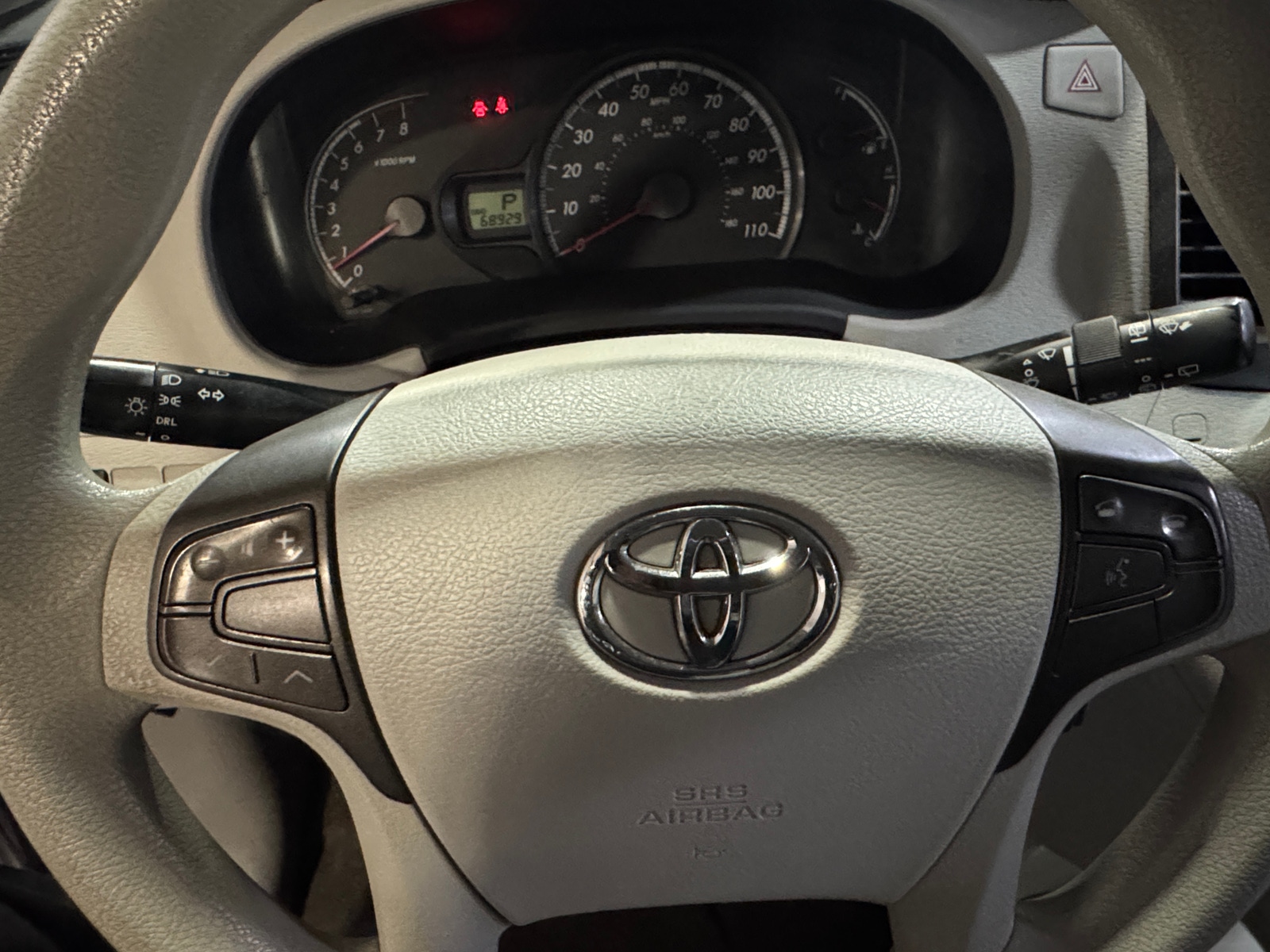 Thumbnail: 2011 Toyota Sienna - 5