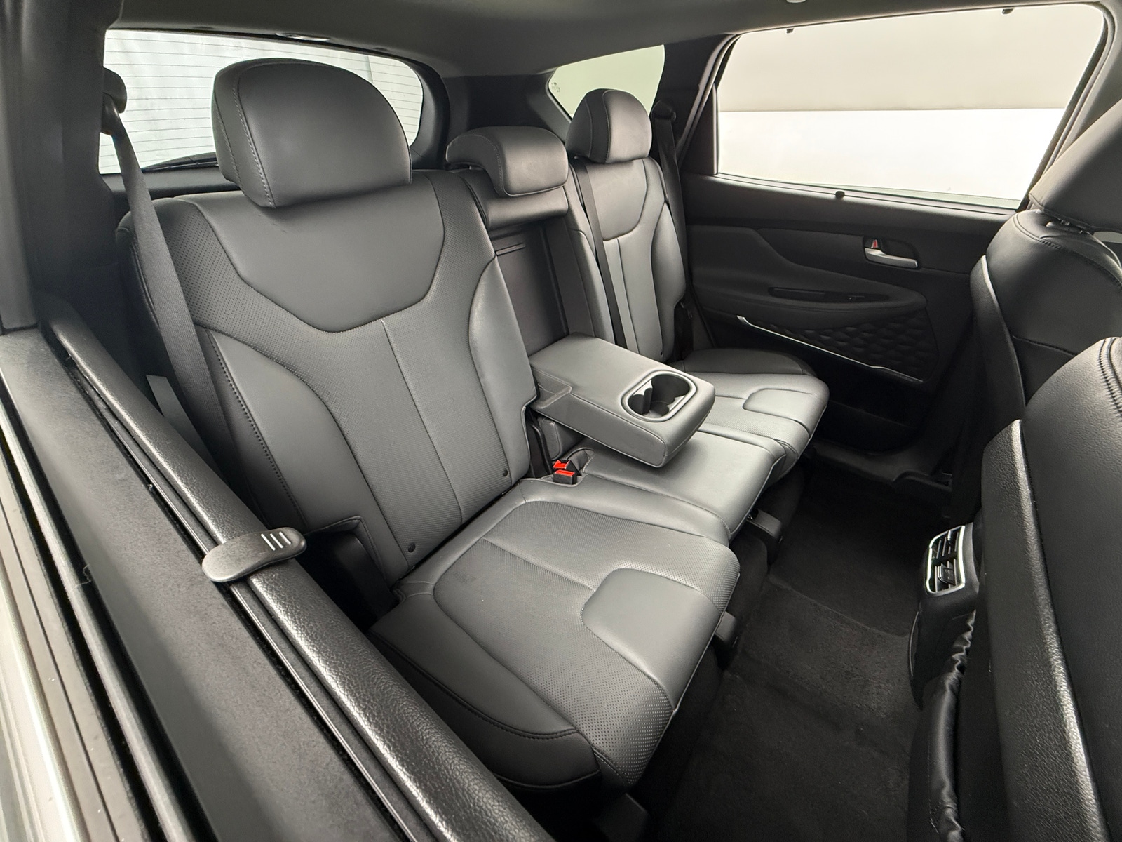 Thumbnail: 2023 Hyundai Santa Fe - 6